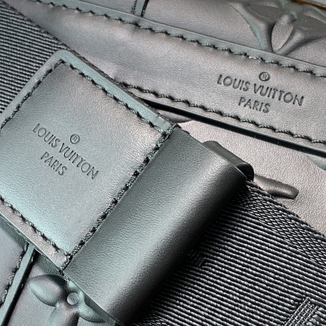 Louis Vuitton LV Trunk Slingbag M57952黑色