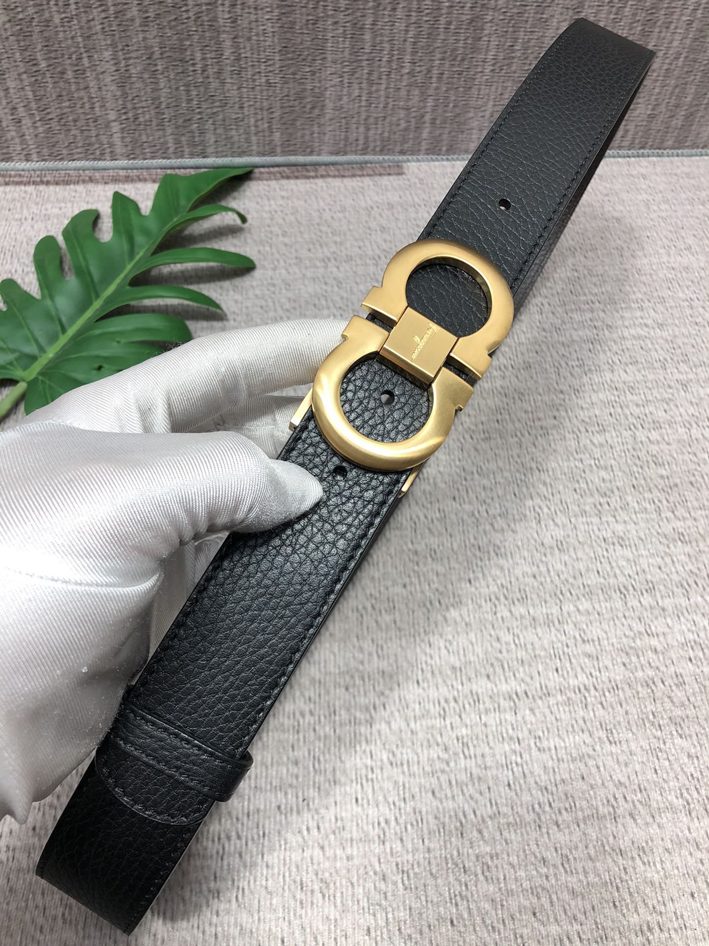 配全套包装礼盒菲拉格慕原单双面头层牛