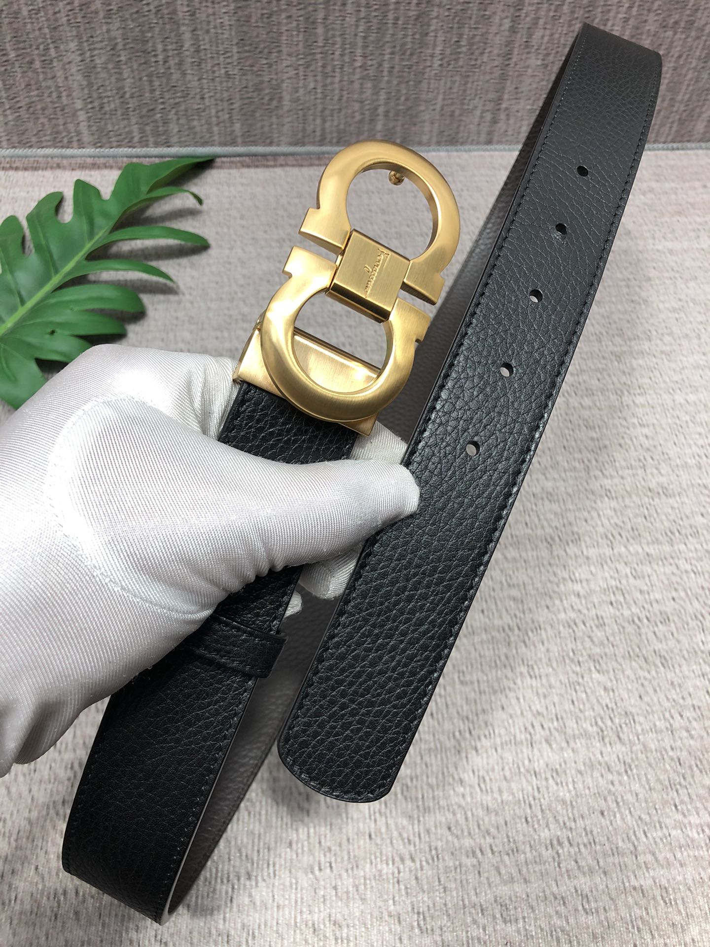 配全套包装礼盒菲拉格慕原单双面头层牛