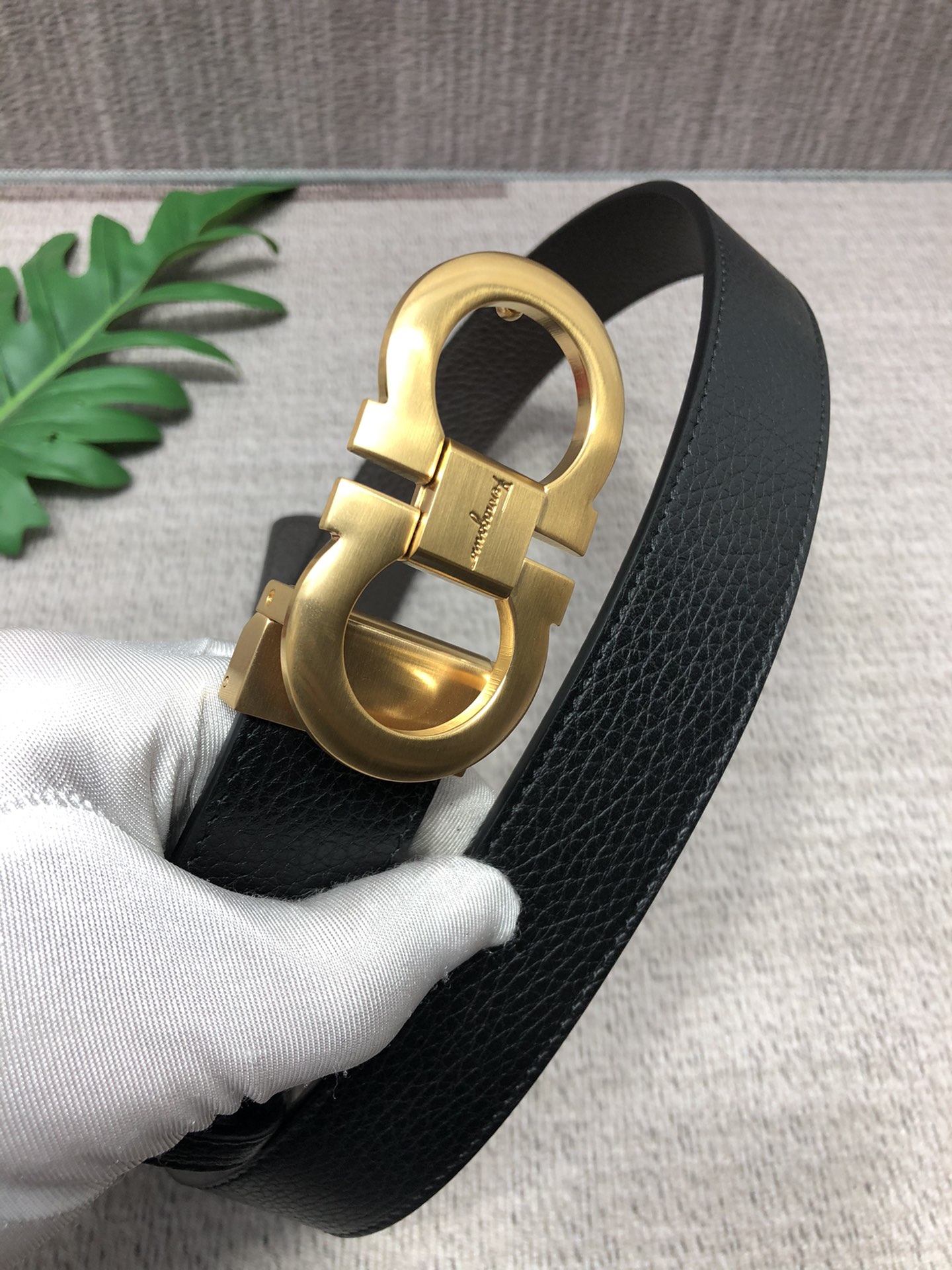 配全套包装礼盒菲拉格慕原单双面头层牛