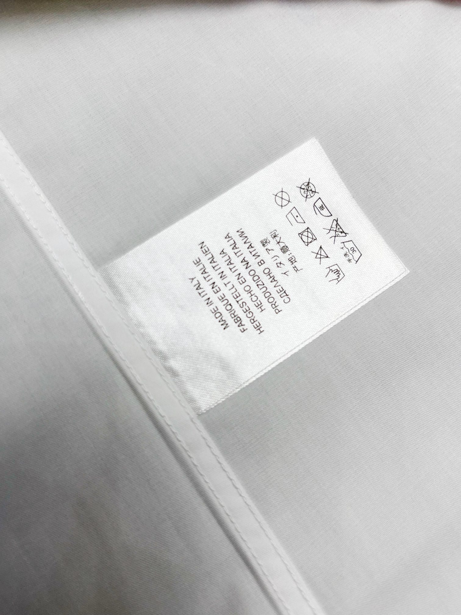 路易威登 Louis Vuitton 高定典藏名品高定成衣时装外套连衣裙衬衫T恤 #EAA57FB3 8