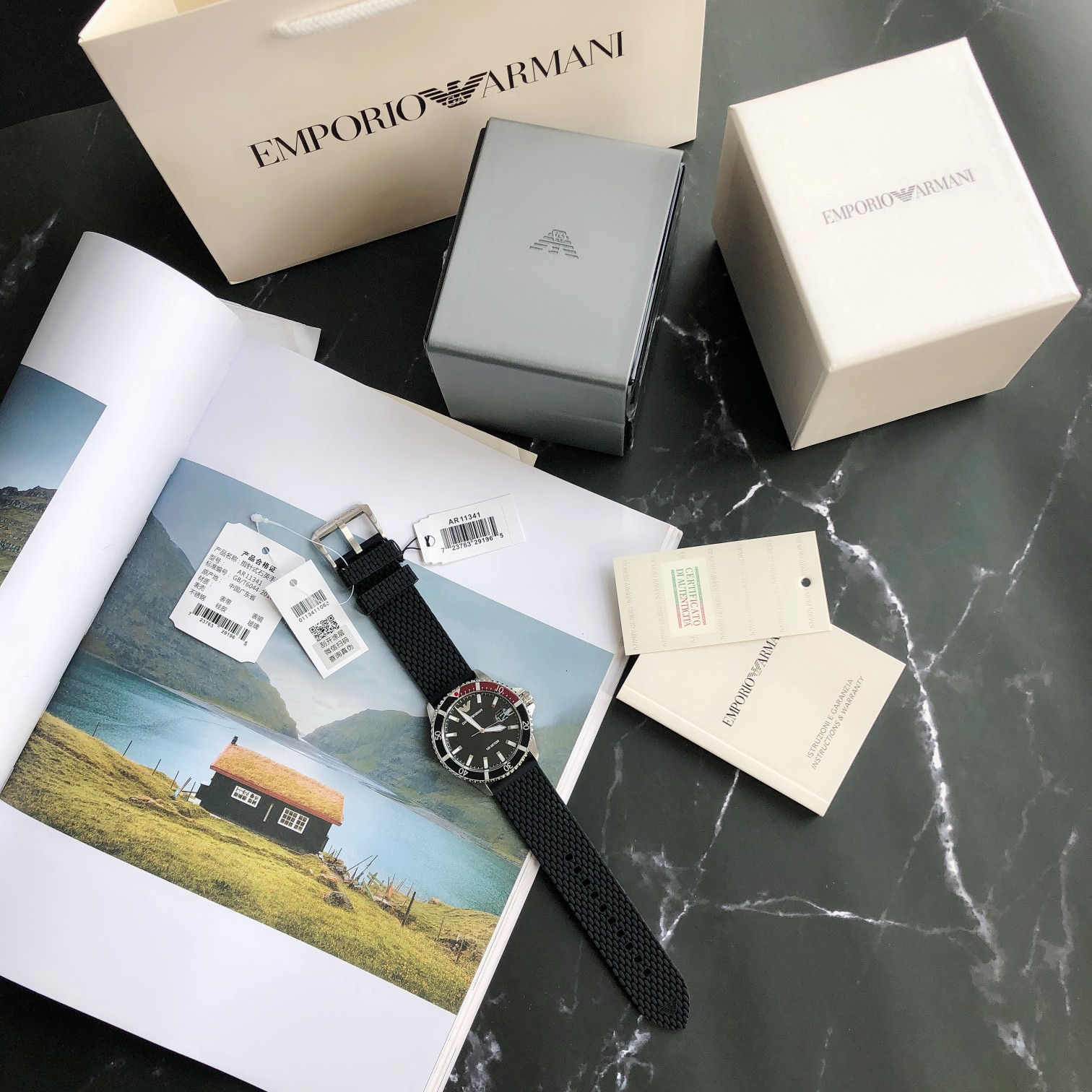 Часы Emporio Armani
