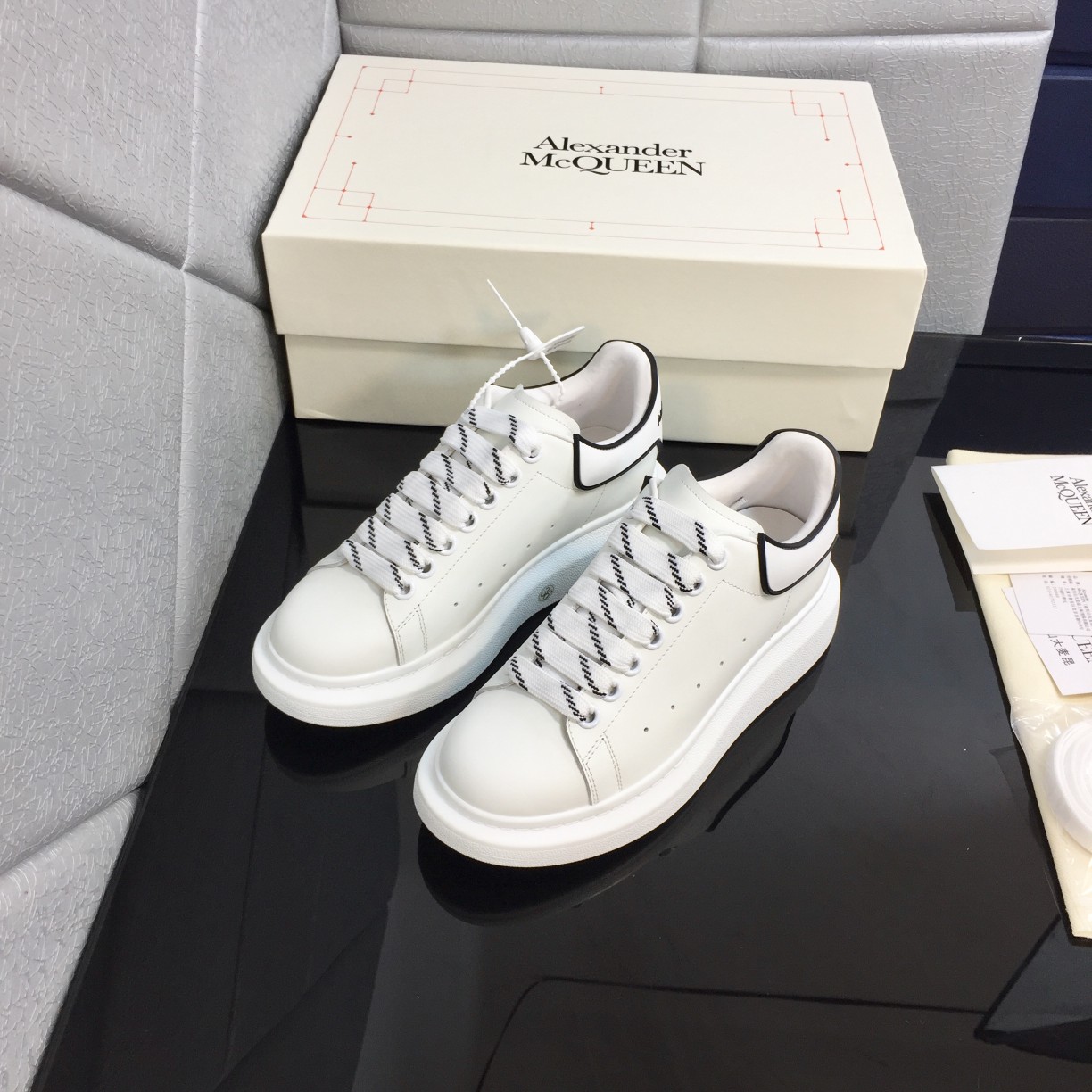 Alexander Mc Queen Chaussures Top version couple style — photo 5