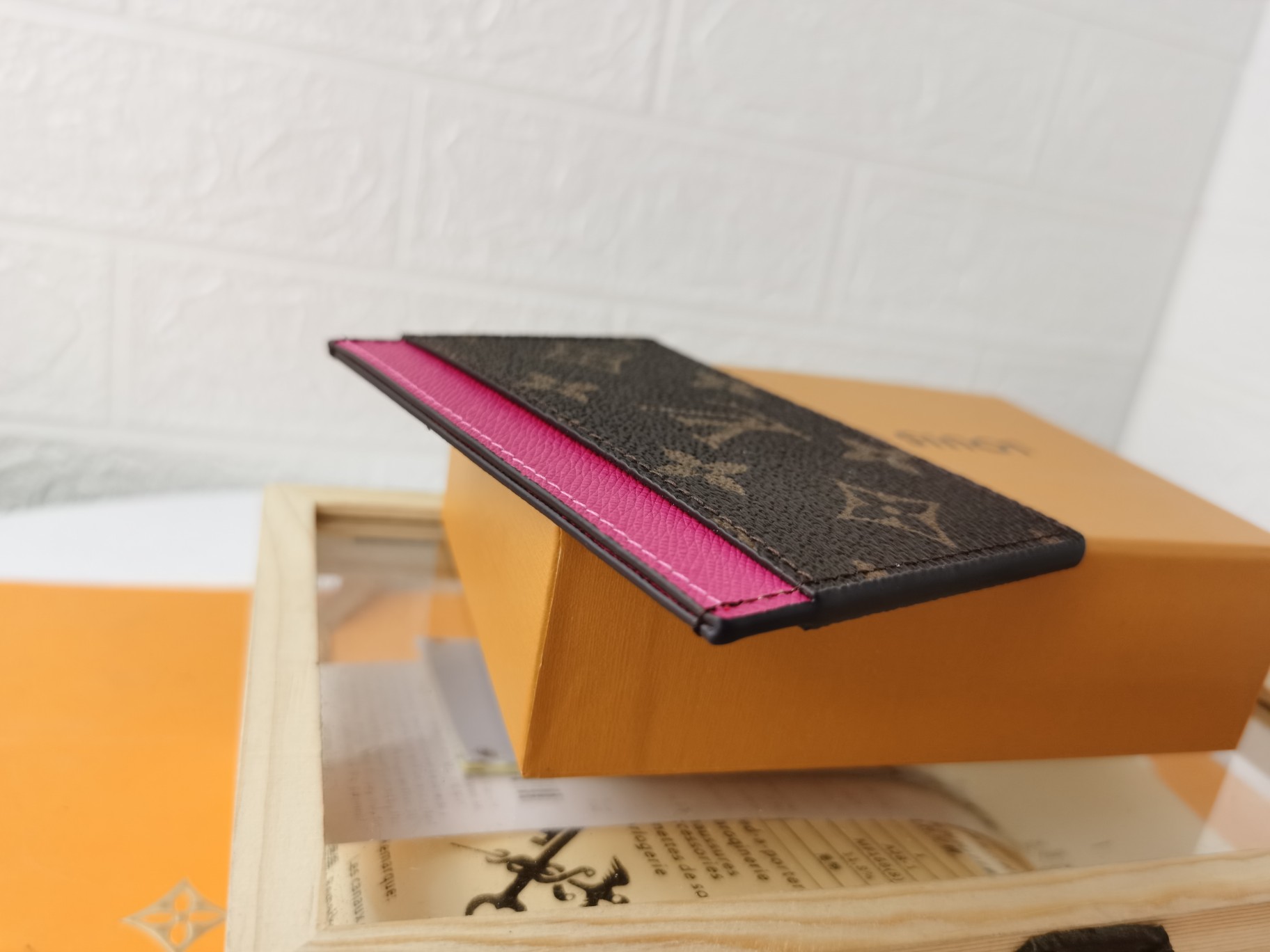 M61733 名刺入れ カードケース シンプルで機能的