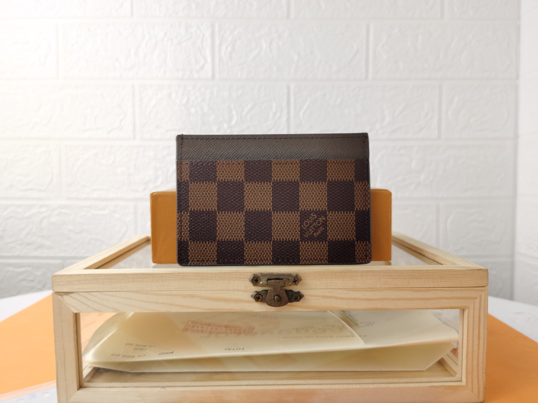 高級名刺入れ M61733 横型カードケース シンプルで洗練されたデザイン