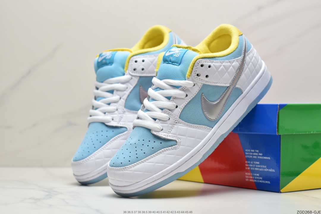 290  FTC x Nike SB Dunk Low  DH7687-400
