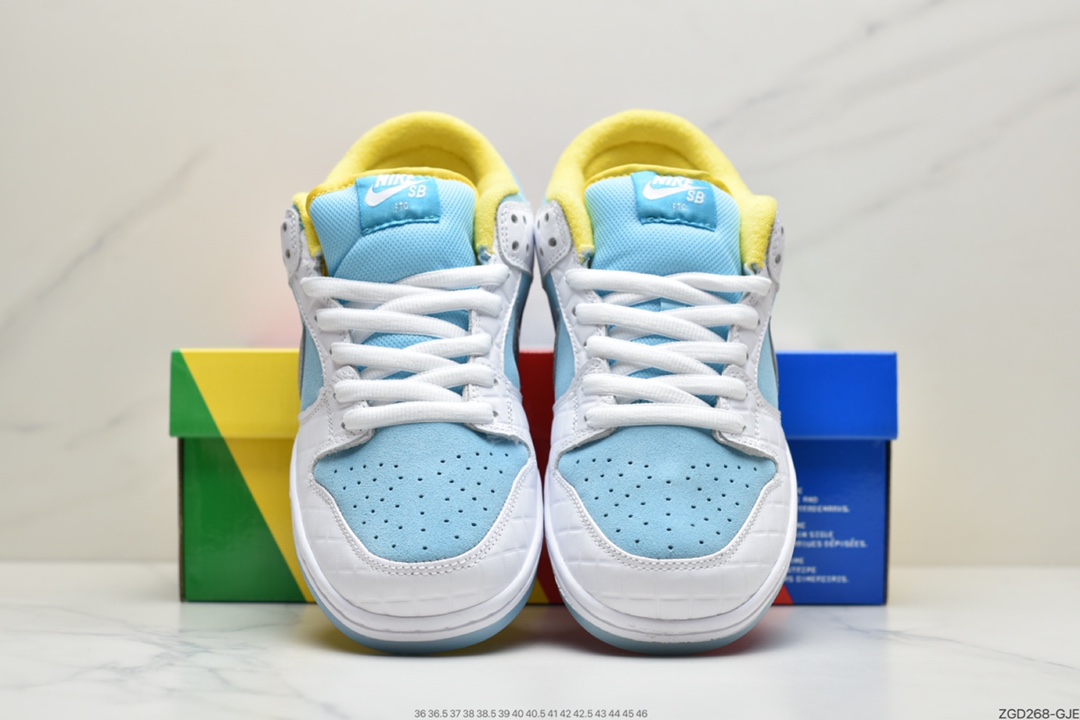 290  FTC x Nike SB Dunk Low  DH7687-400