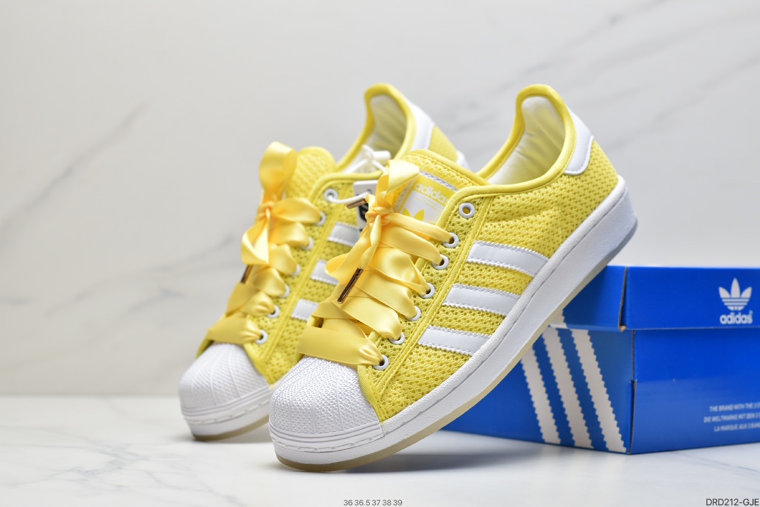 110 Adidas 阿迪达斯 Superstar 夜光底 丝绸鞋带贝壳头运动休闲运动板鞋 S82581