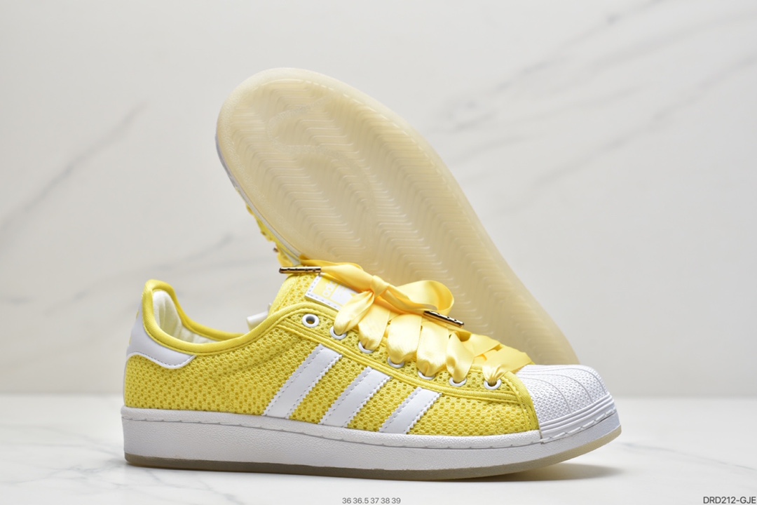 110 Adidas 阿迪达斯 Superstar 夜光底 丝绸鞋带贝壳头运动休闲运动板鞋 S82581