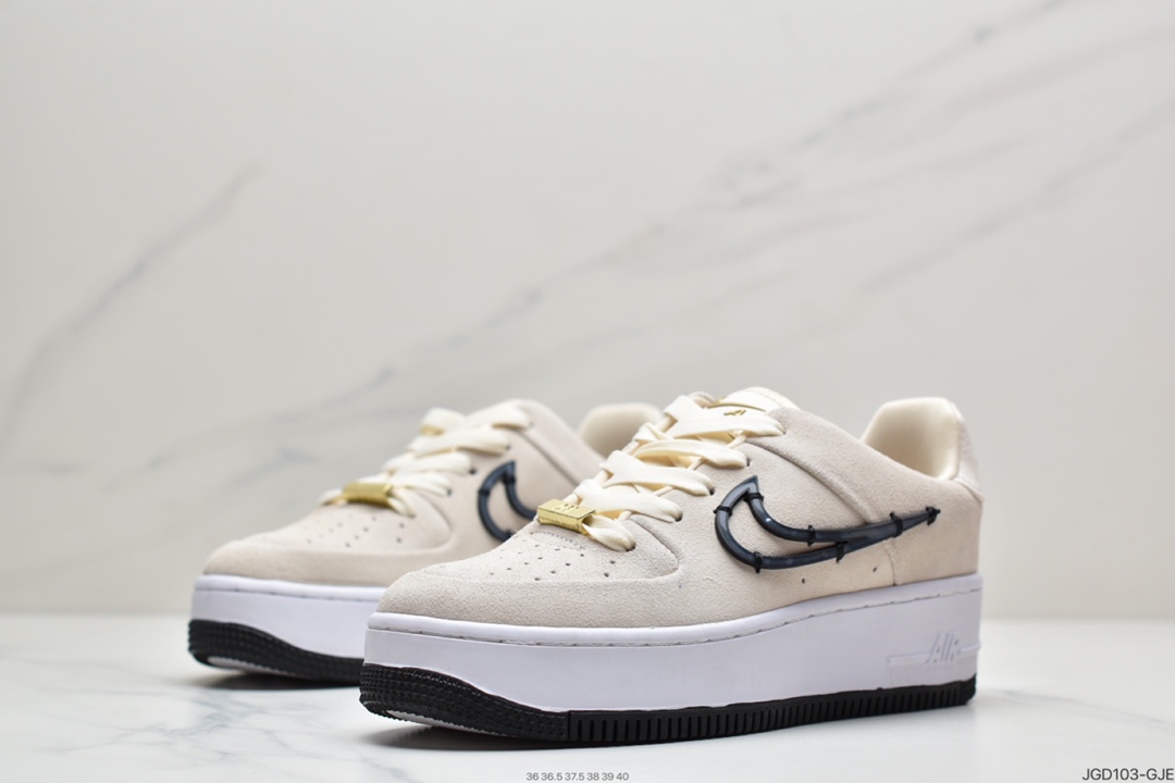 180  空军 淡奶油色 白黑色 Nike Air Force 1 Sage Low 鼠尾草低帮 CI3482-200