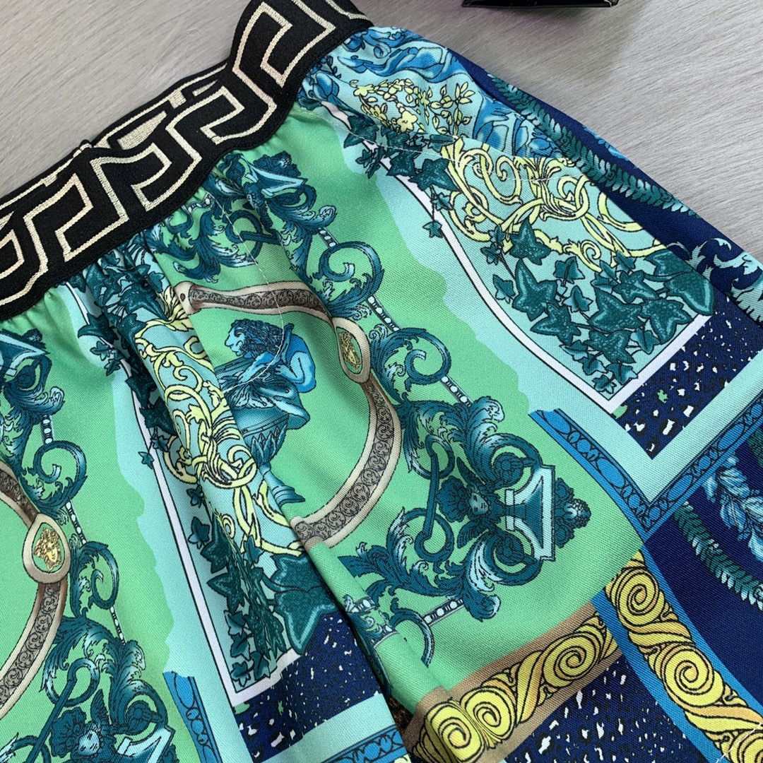 Versace Van Sage 2021 SS Fashion: Cash-Encoded Shirts in 110-160 Size, Super Cute - 图片 8