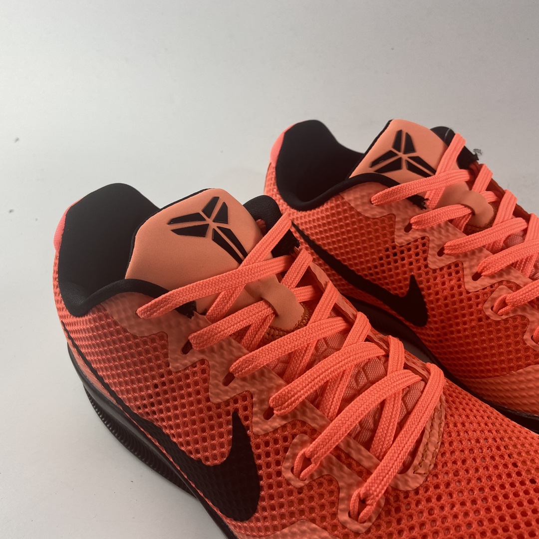 P240 Nike Kobe 11 EM 科比11代篮球鞋运动鞋 巴塞罗那 836183-806