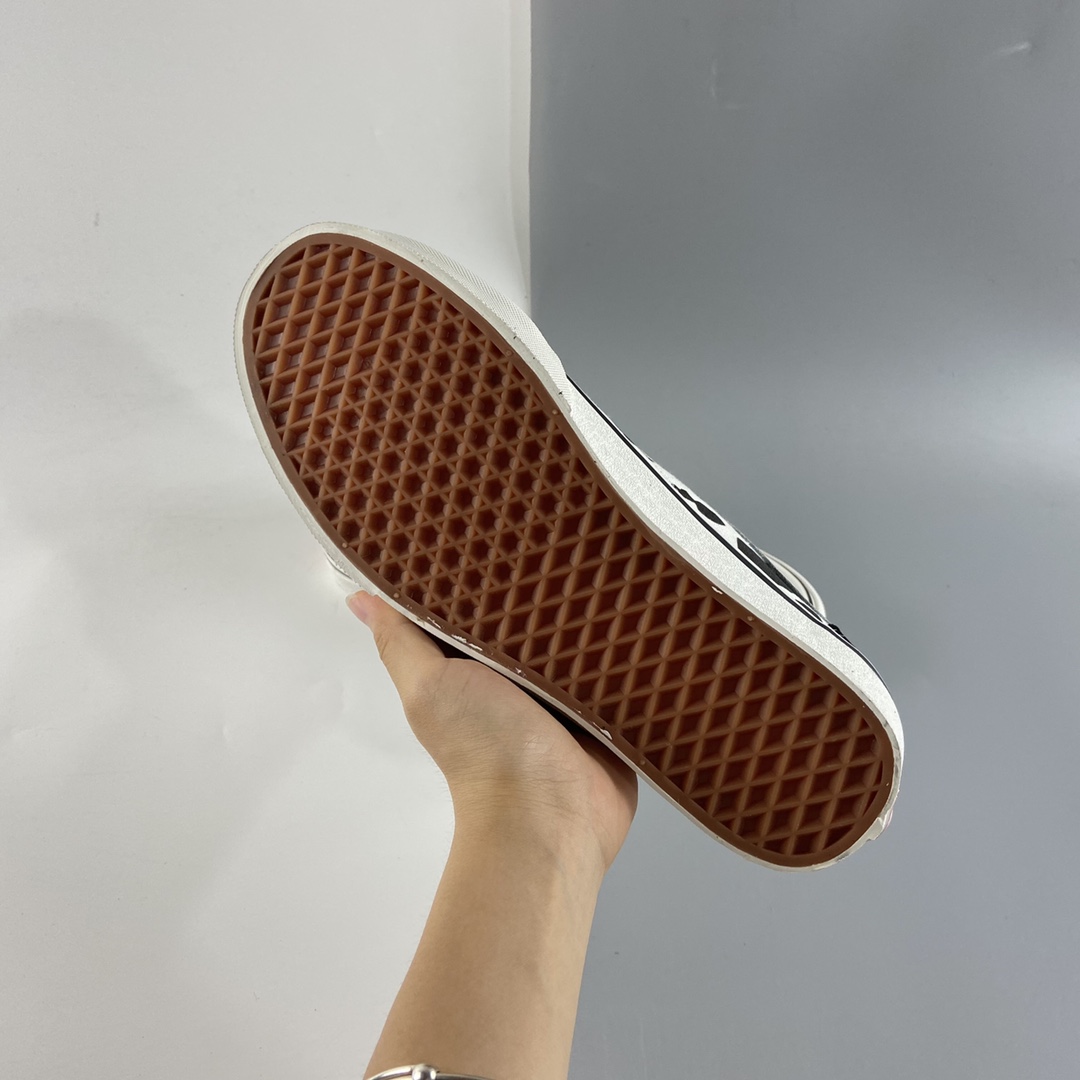 P150 Vans Style 36 Decon SF 黑白奶牛涂鸦 权志龙杀人鲸半月包头硫化滑板鞋 VN0A5HFF2Z3