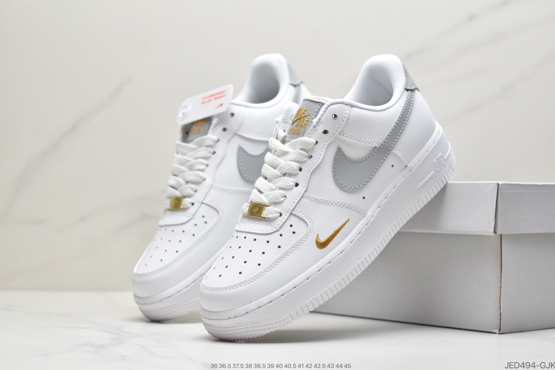 150 耐克Nike Air Force 1 Low  空军一号低帮百搭休闲运动板鞋 CZ0270