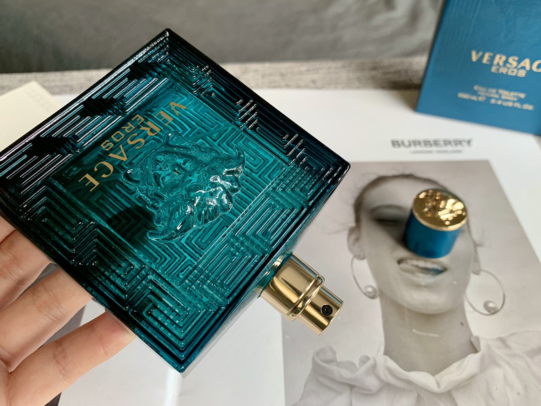 Versace Haute Couture Artisanal Perfumery Haute Fragrance Scent Perfume 4