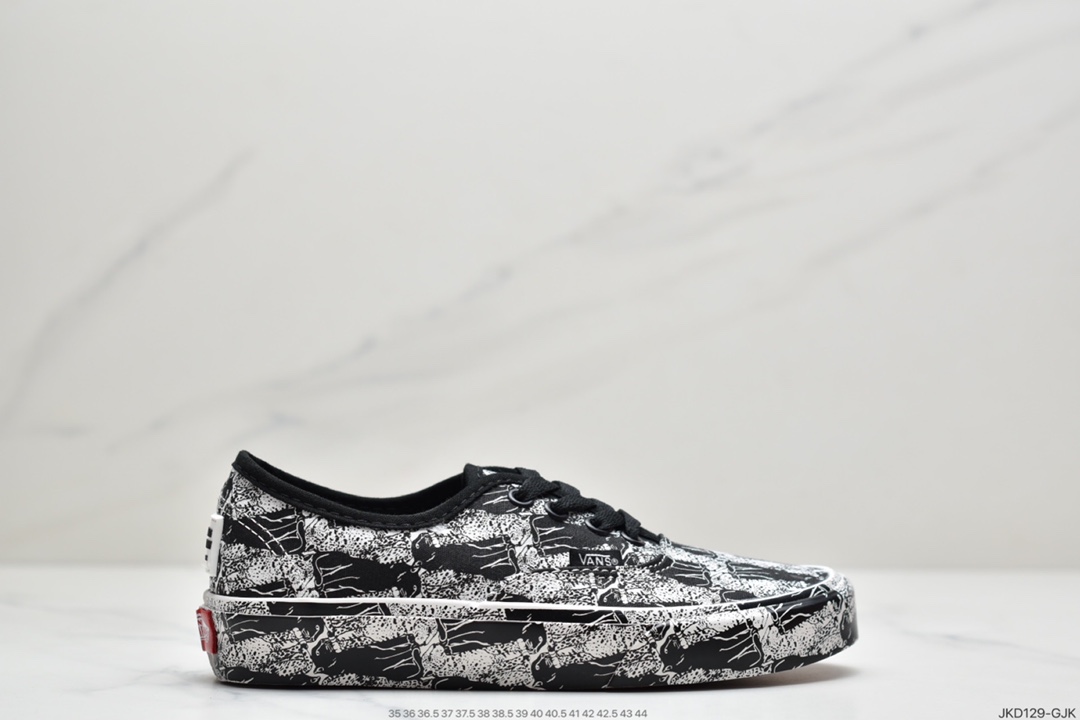 160 万斯VANS VAULT OG Authentic LX 复古低帮男女帆布滑板鞋