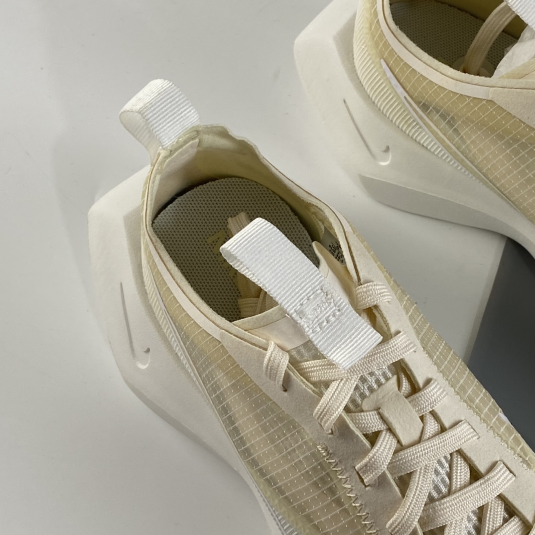P140 Nike Vista Lite SE 维斯塔轻量化蝉翼系列增高厚底女子休闲运动鞋 CI0905-101