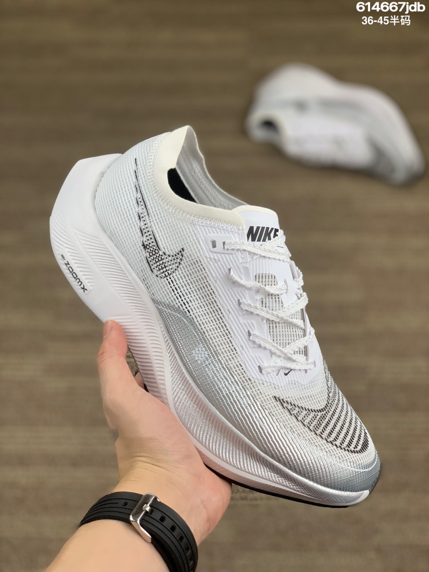 
公司级 马拉松 ZoomX VaporFly NEXT% 2极光绿//黑色/氯蓝 CU4111 300号码36 36.5 37.5 38 38.5 39 40 40.5 41 42 42.5 43 44 45 编码：614667jdb