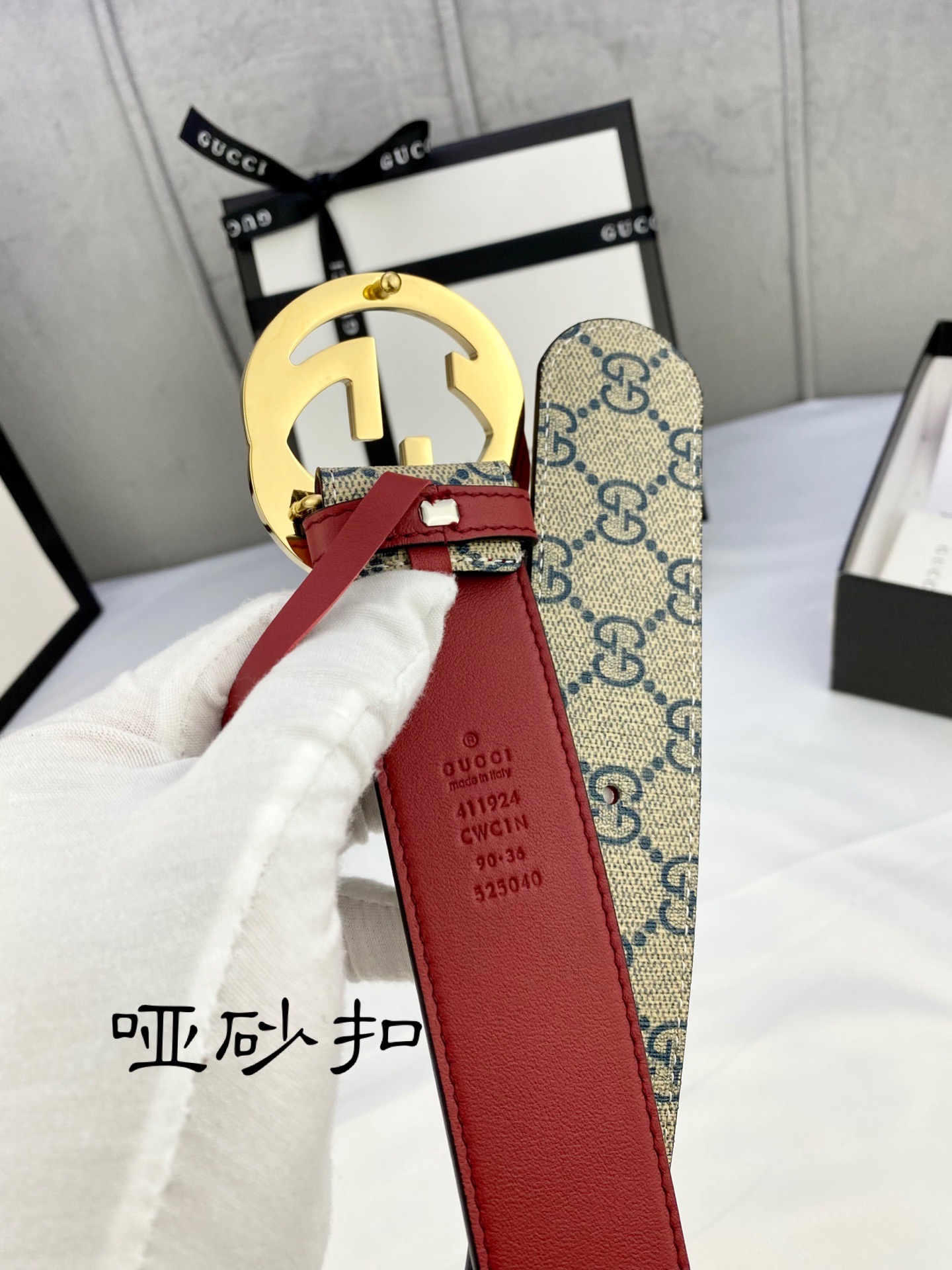 宽度4.0cmgucci双面腰带一侧