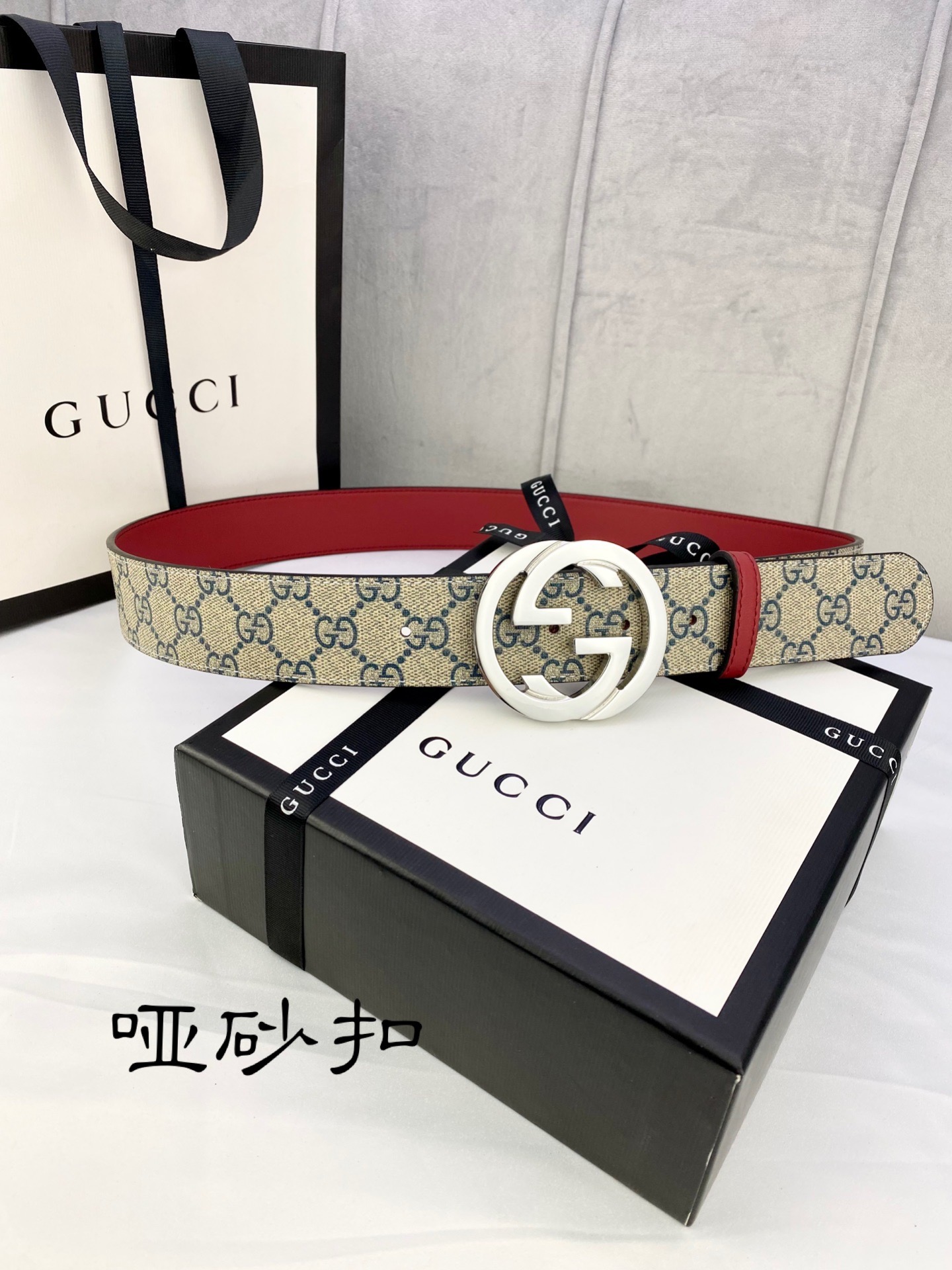 宽度4.0cmgucci双面腰带一侧