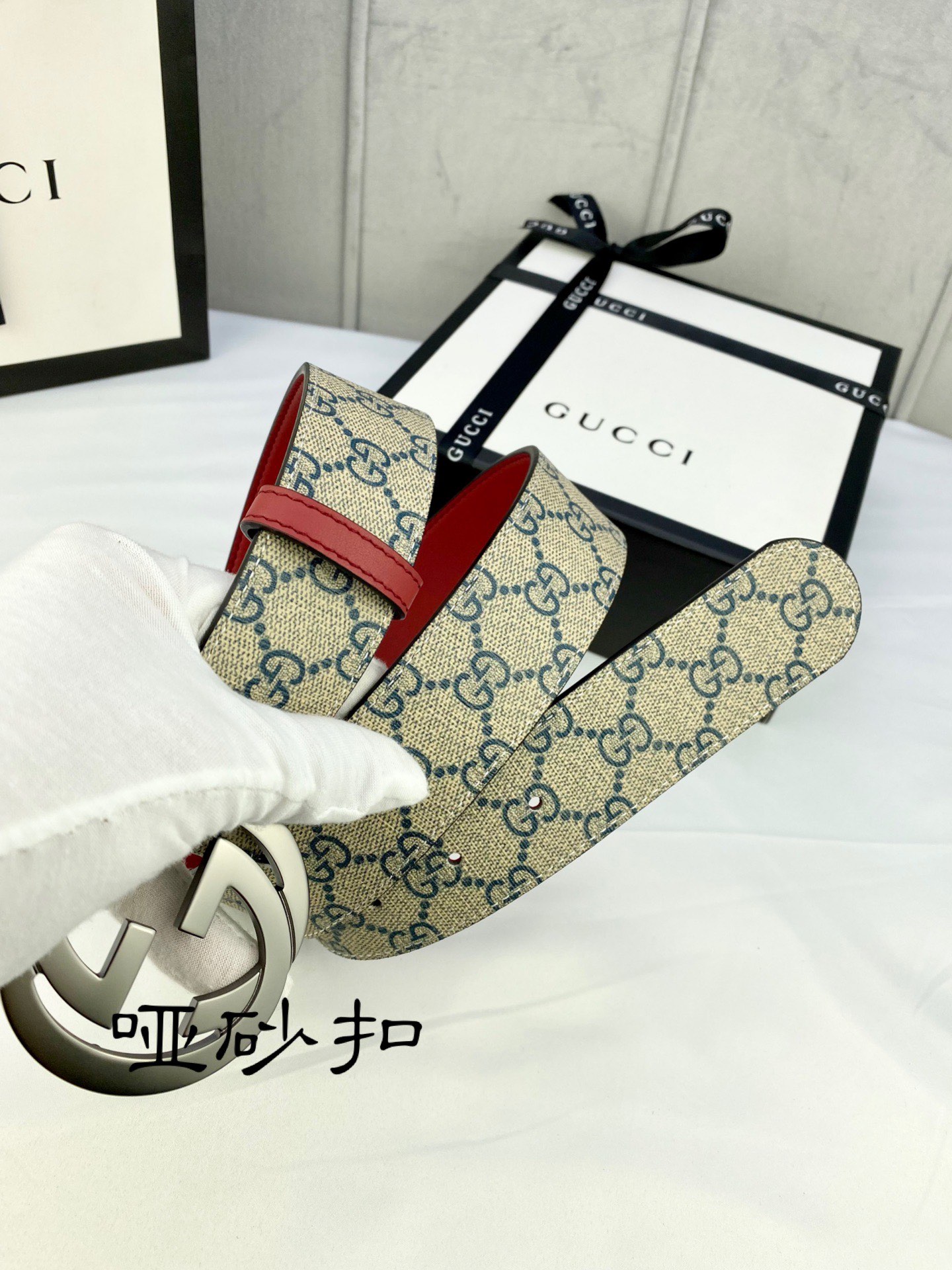 宽度4.0cmgucci双面腰带一侧