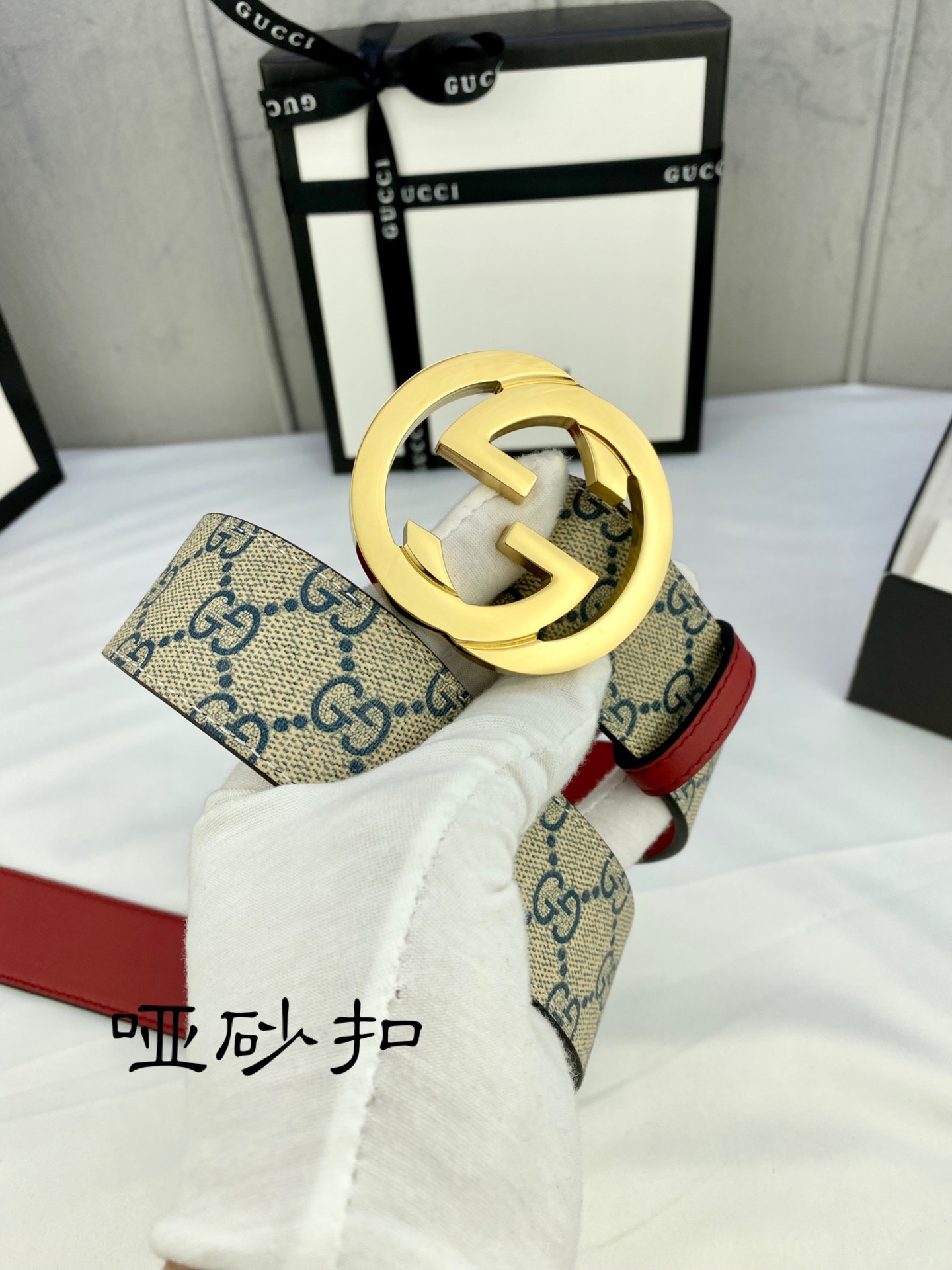 宽度4.0cmgucci双面腰带一侧