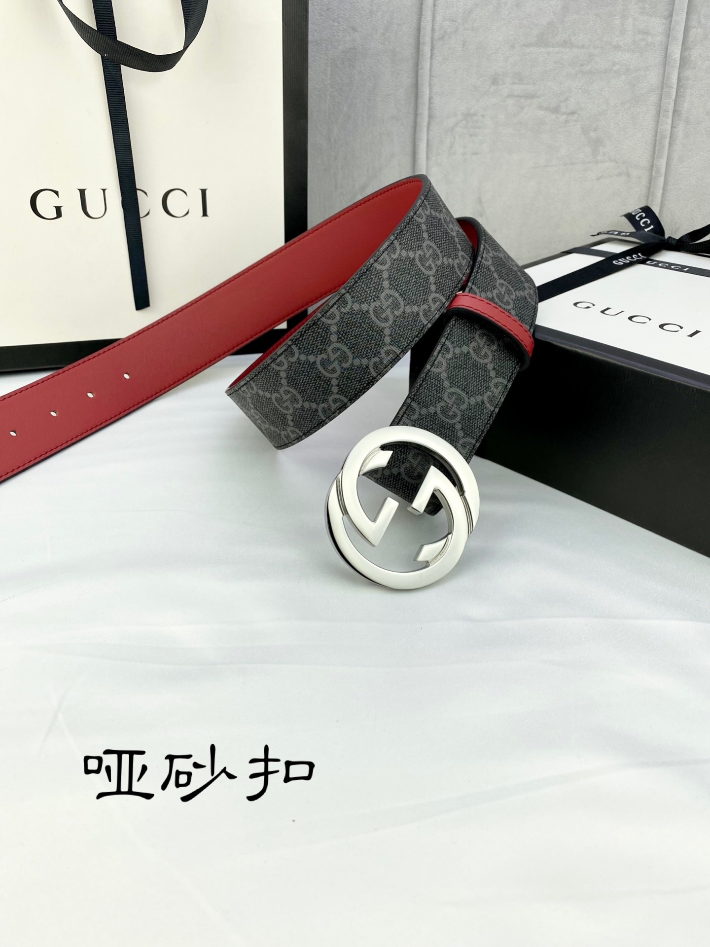 宽度4.0cmgucci双面腰带一侧