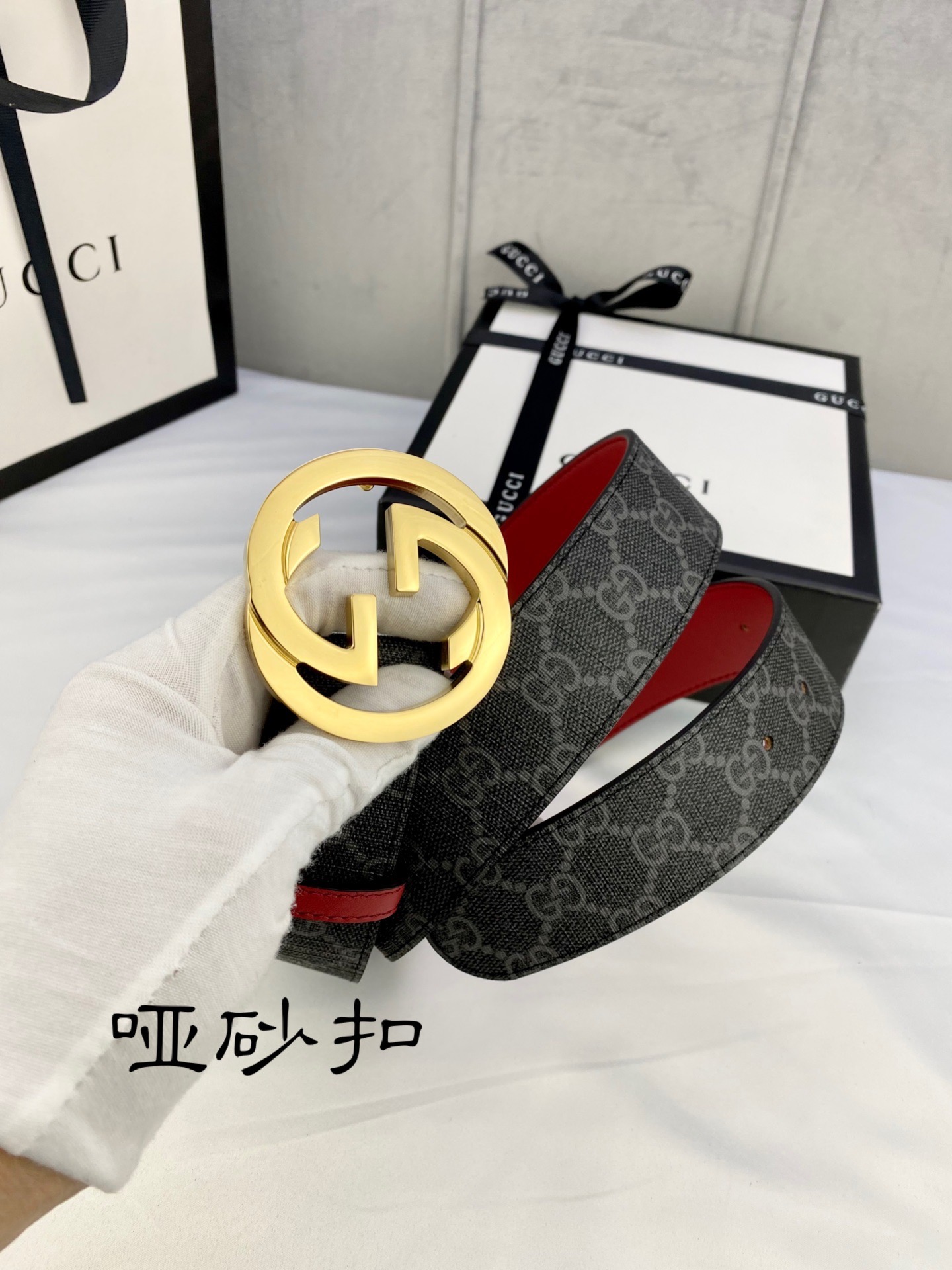 宽度4.0cmgucci双面腰带一侧