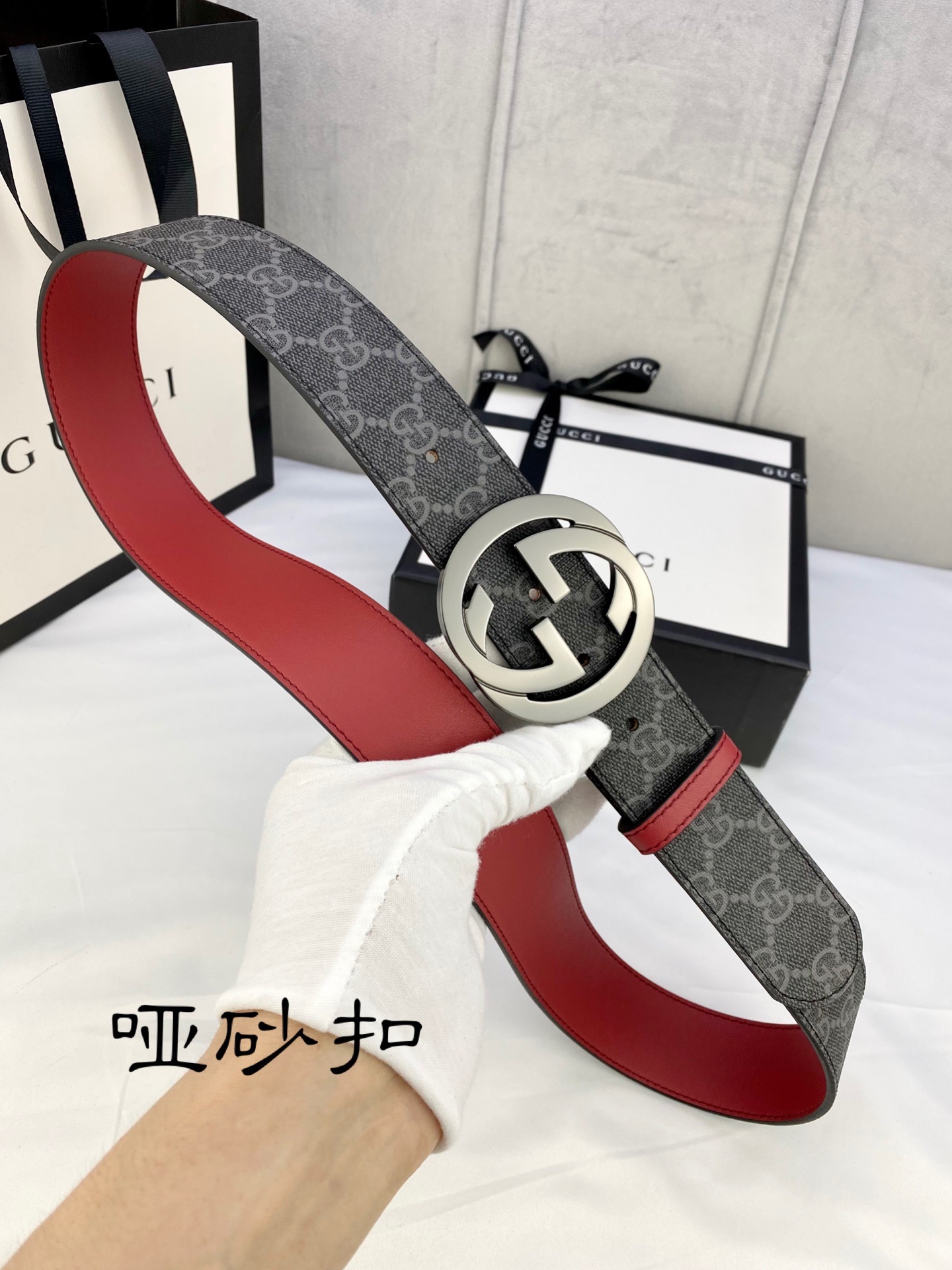 宽度4.0cmgucci双面腰带一侧