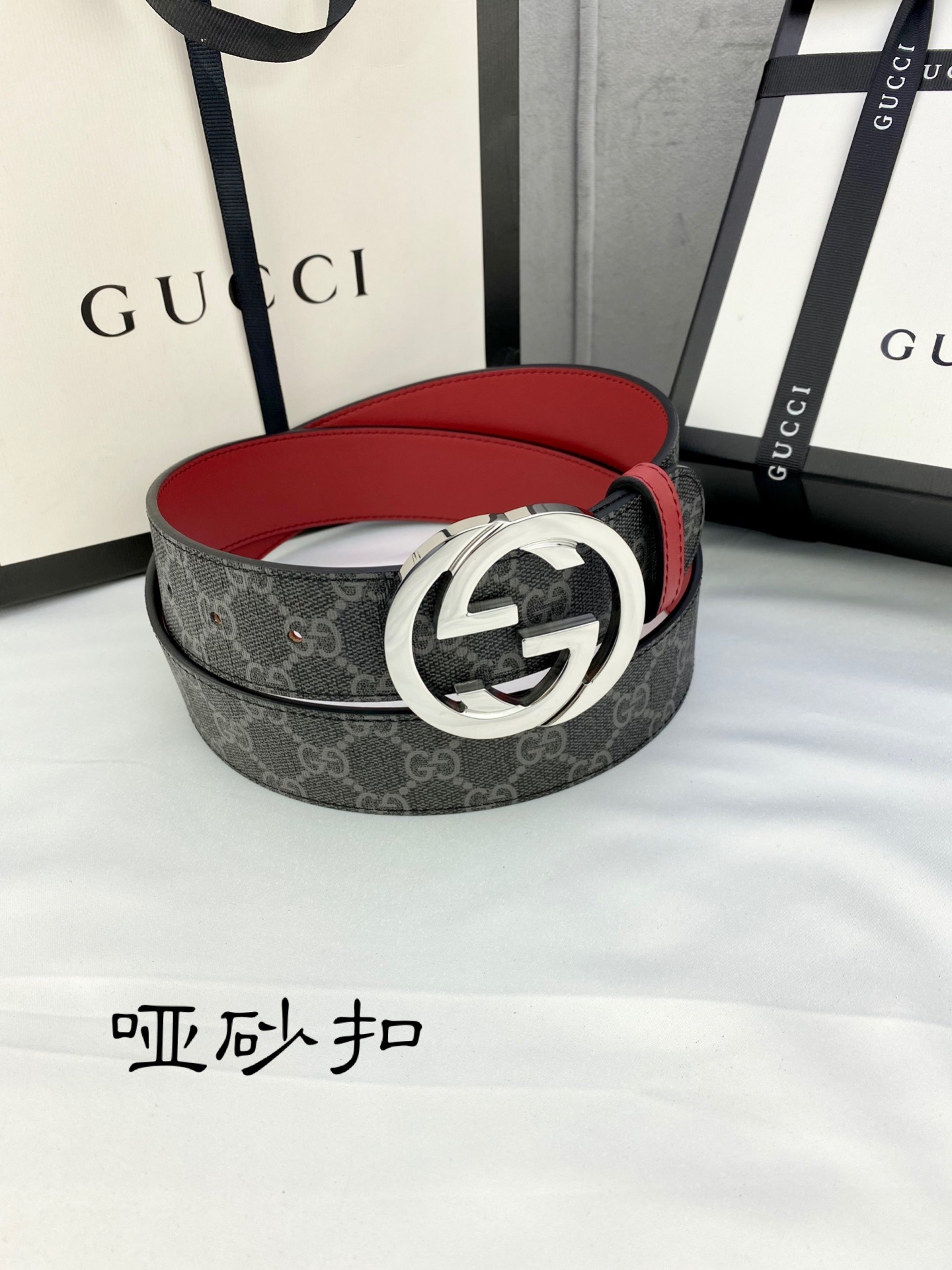 宽度4.0cmgucci双面腰带一侧