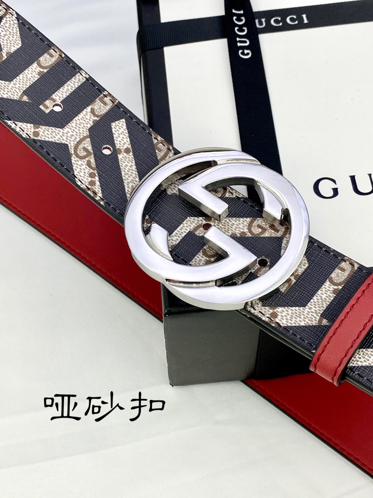 宽度4.0cmgucci双面腰带一侧