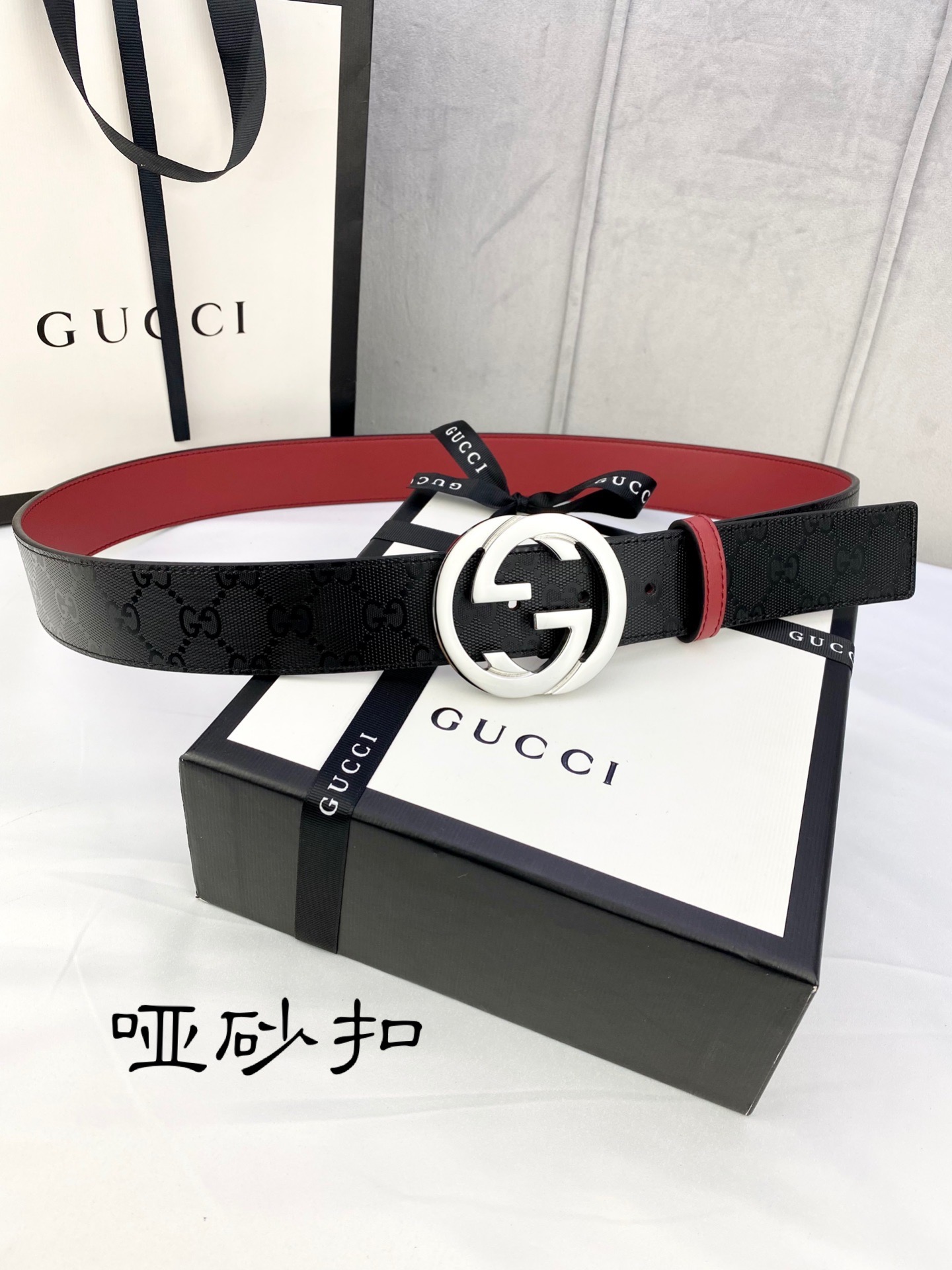 宽度4.0cmgucci双面腰带一侧