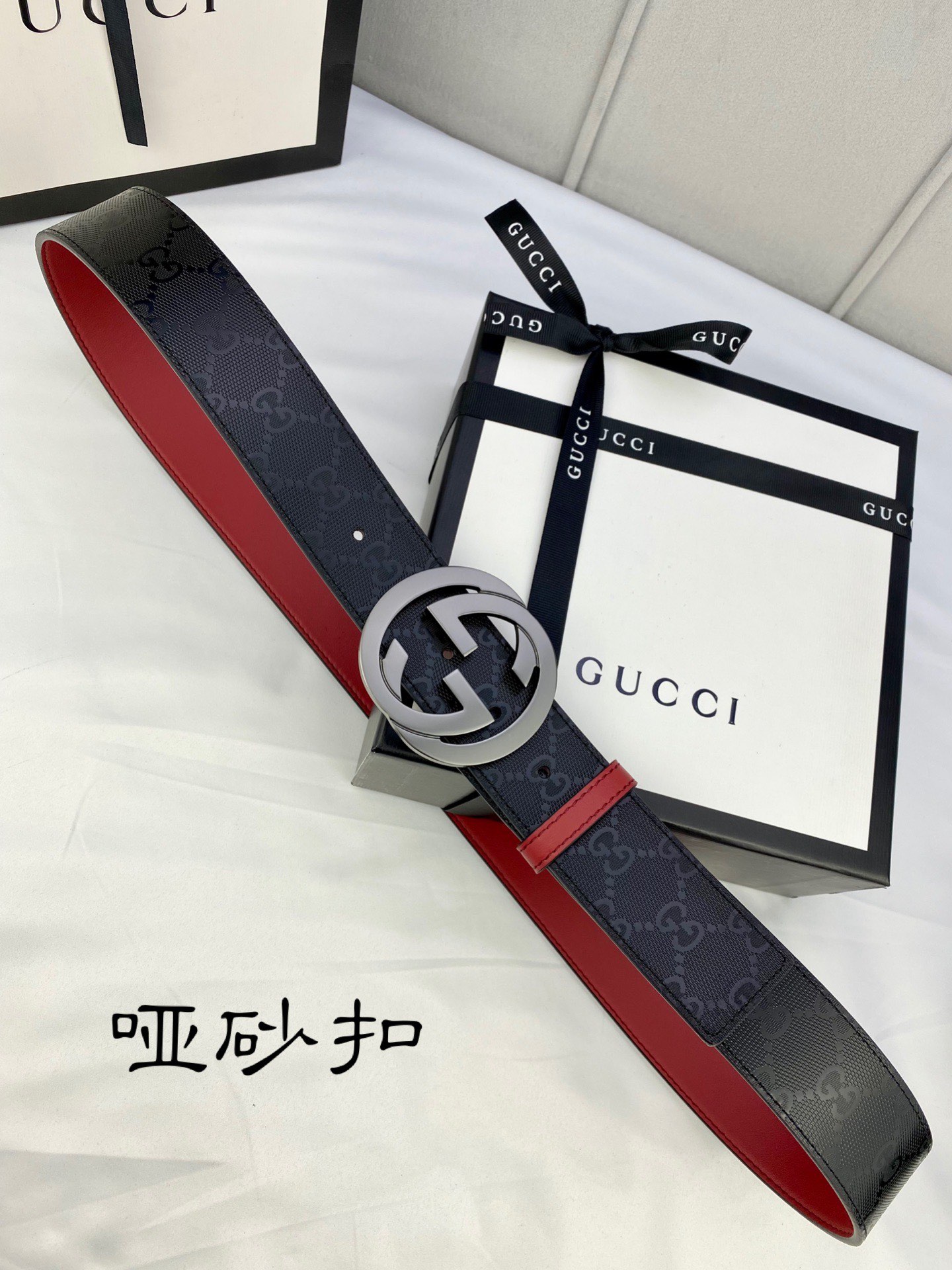 宽度4.0cmgucci双面腰带一侧