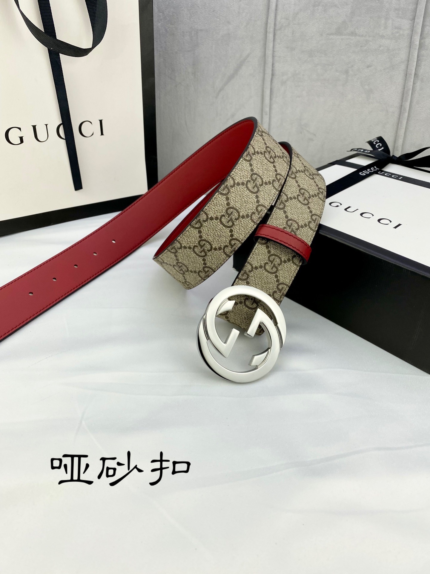 宽度4.0cmgucci双面腰带一侧