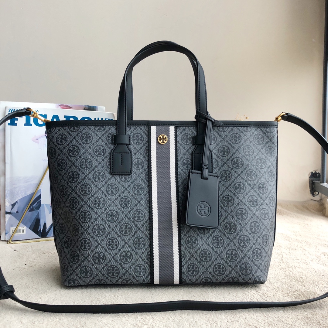 Tory Burch ～TB81963 新款购物袋 小号 该系列选用涂层帆布匠心打造 魅力隽永又风格独具