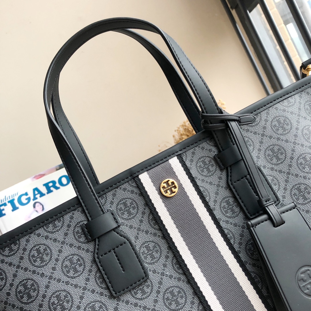 Tory Burch ～TB81963 新款购物袋 小号 该系列选用涂层帆布匠心打造 魅力隽永又风格独具