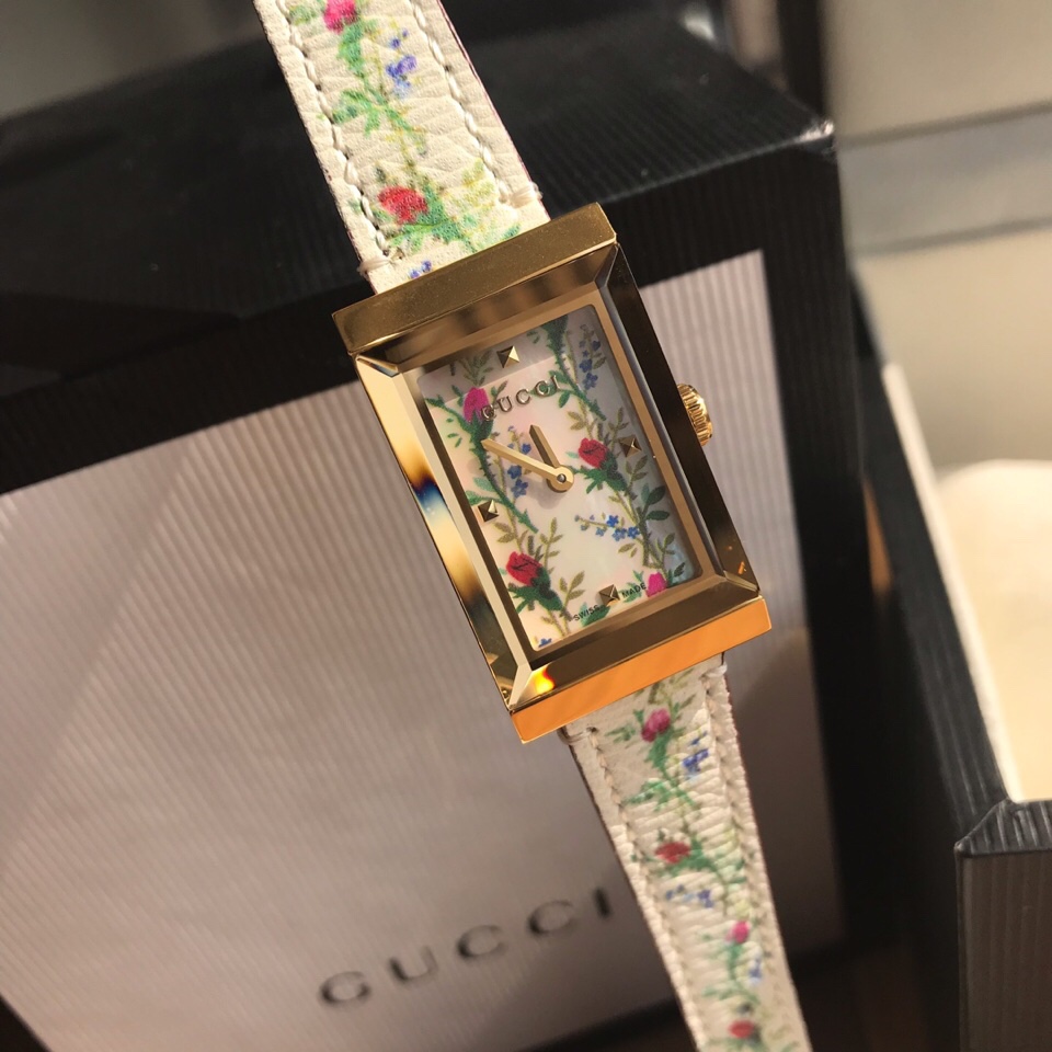 Gucci 古驰巴塞尔主角 Original Gucci 配件 原装瑞士石英女表 贝母面饰以天竺葵立体感十美感