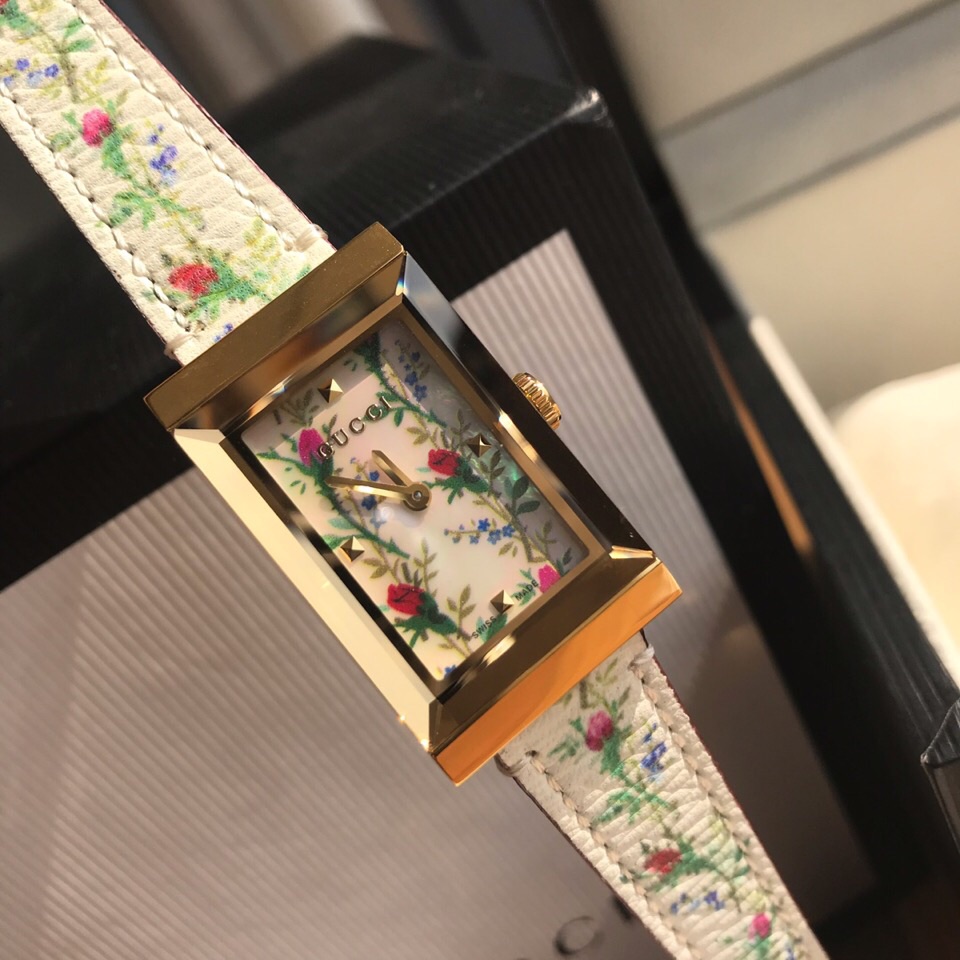 Gucci 古驰巴塞尔主角 Original Gucci 配件 原装瑞士石英女表 贝母面饰以天竺葵立体感十美感
