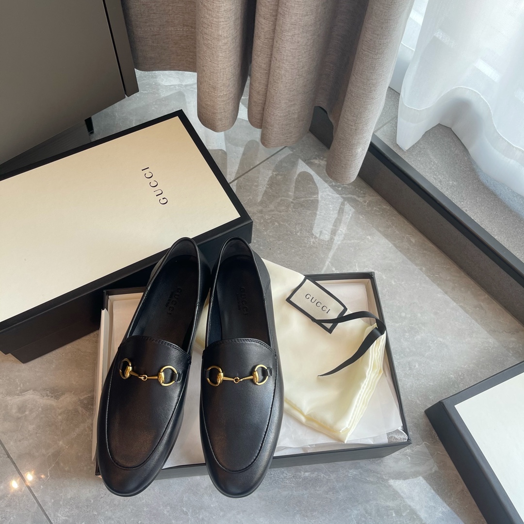 GUCCI Loafers Black Leather Horsebit