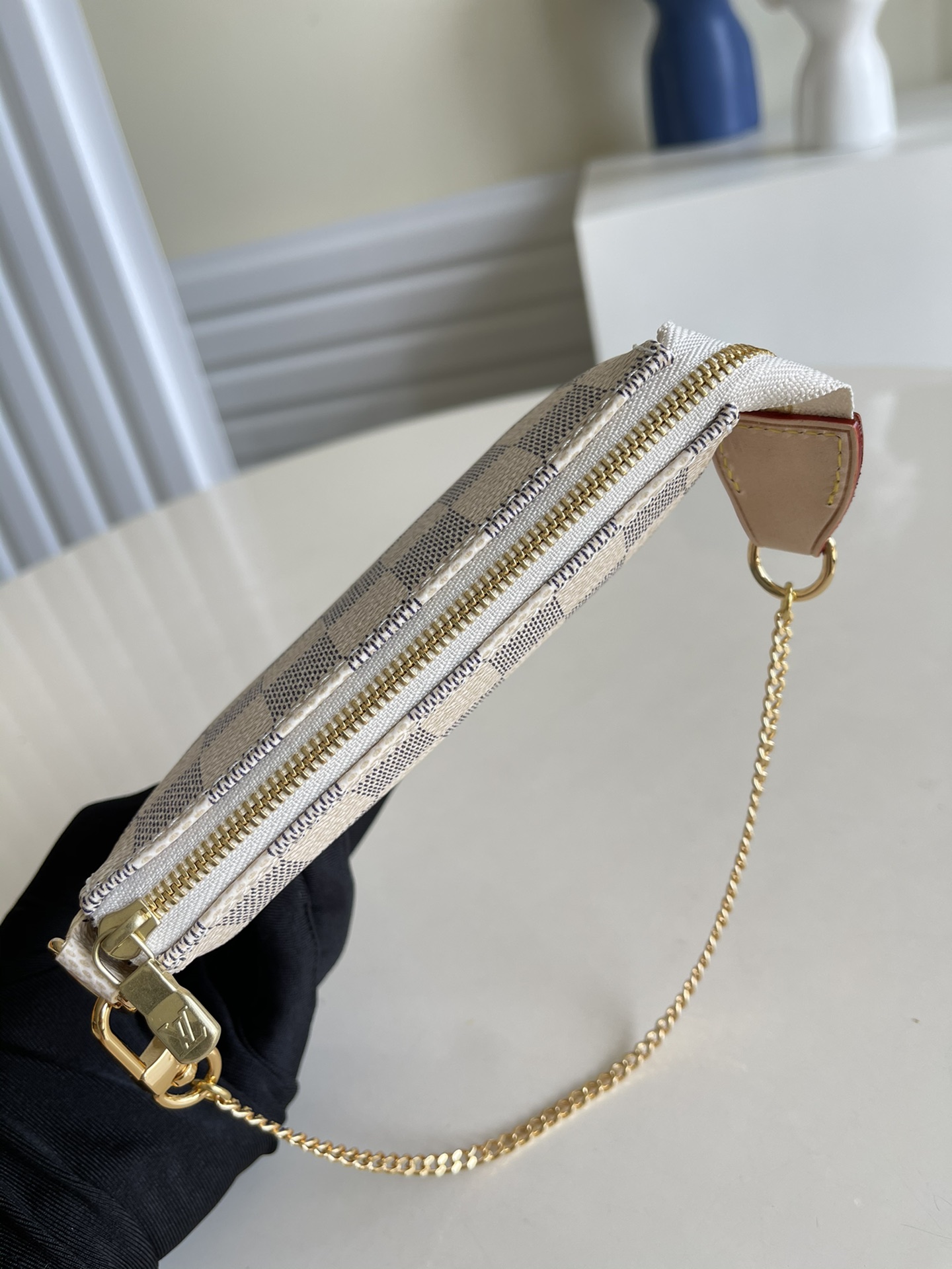 Louis Vuitton Haute Couture Classic Luxury Handbag Shoulder Crossbody 3