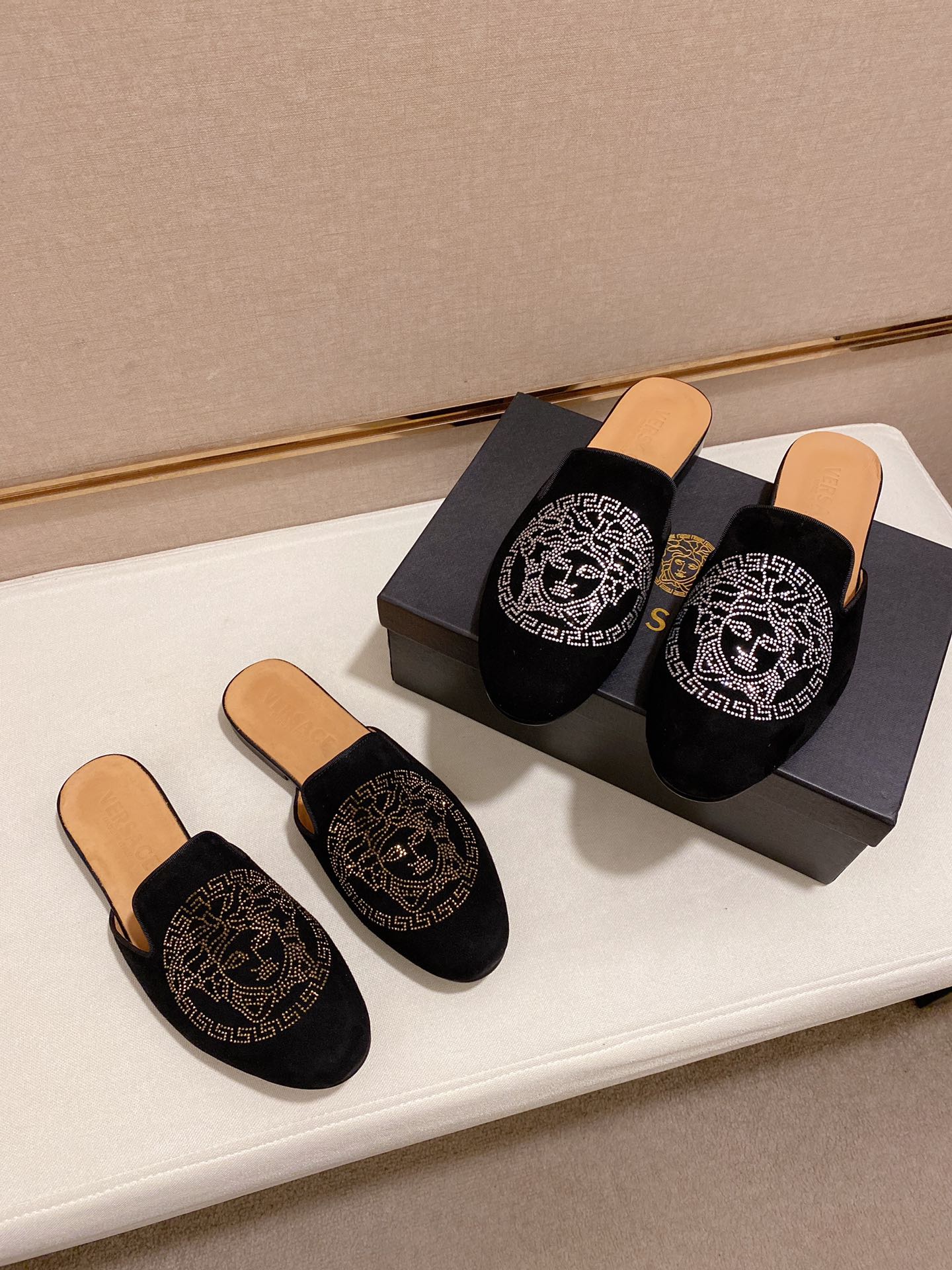 Versace Style Leather Men's Shoes style reference detail image 9 from source 781452