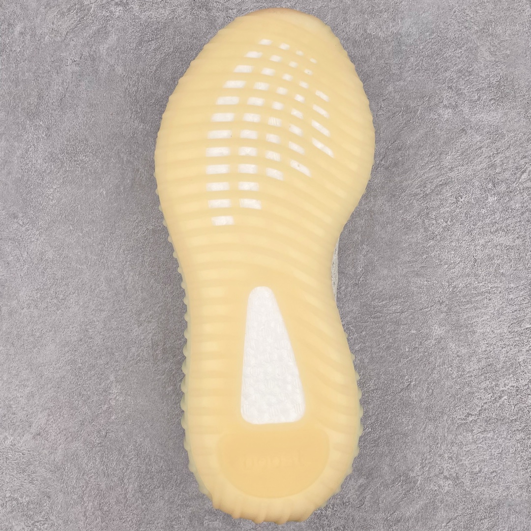 图片[9]-💰240 ＃K版纯原 巴斯夫福利‼Yeezy Boost 350 V2 温变 货号：GY3438 市面中端最王炸版本 lw同源配套打造 全套原楦 原纸版 原鞋开模完美打造 采用辰元飞织鱼丝网原厂面 非进口机台 大底原厂半透明RB巴斯夫满钉大底  原厂东莞百宏3M反光鞋带 质感一致 原厂鑫成新粉原鞋垫 LOGO胶浆印花 钛金针与高士马克线针车精工打造 一切遵循原厂指令单采购同源原材 采购全套原厂进口材料 原纸版 原楦头 一切同源公司 大几率过验 混卖无压力‼️SIZE：36 36.5 37 38 38.5 39 40 40.5 41 42 42.5 43 44 44.5 45 46 47 编码：Mby3936010-运动鞋