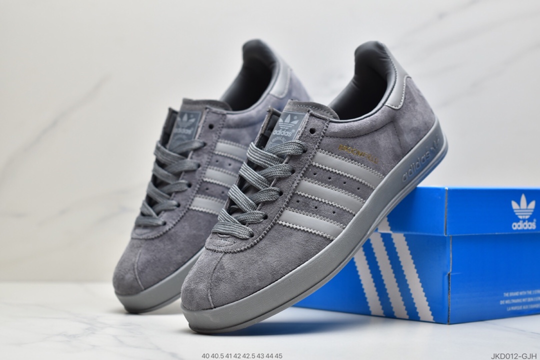 160 阿迪达斯 Adidas BROOMFIELD 鞋是一款永恒的训练偶像 EE5718