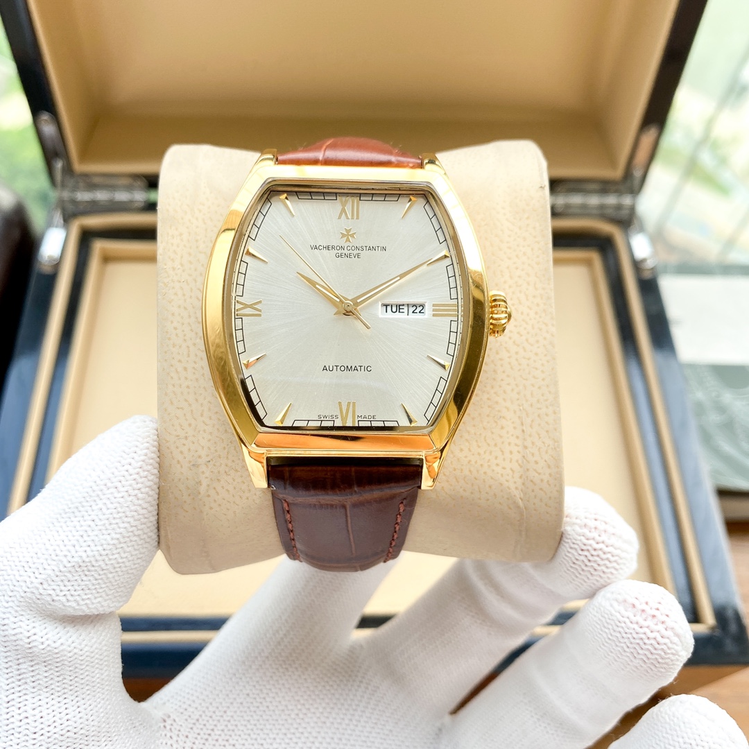 批400 🚄江诗丹顿(Vacheron Constantin )精品男士腕表, 展示男士自信果敢的风度,魅力不凡,从容优雅,尽显精致细节与高超技艺,搭载多功能全自动机械机芯,顶级316精钢表壳,进口小牛皮表带,矿物质超强镜面,尺寸42*12,尊贵典范,绅士风范,身份的象征,展现你的独特品味!