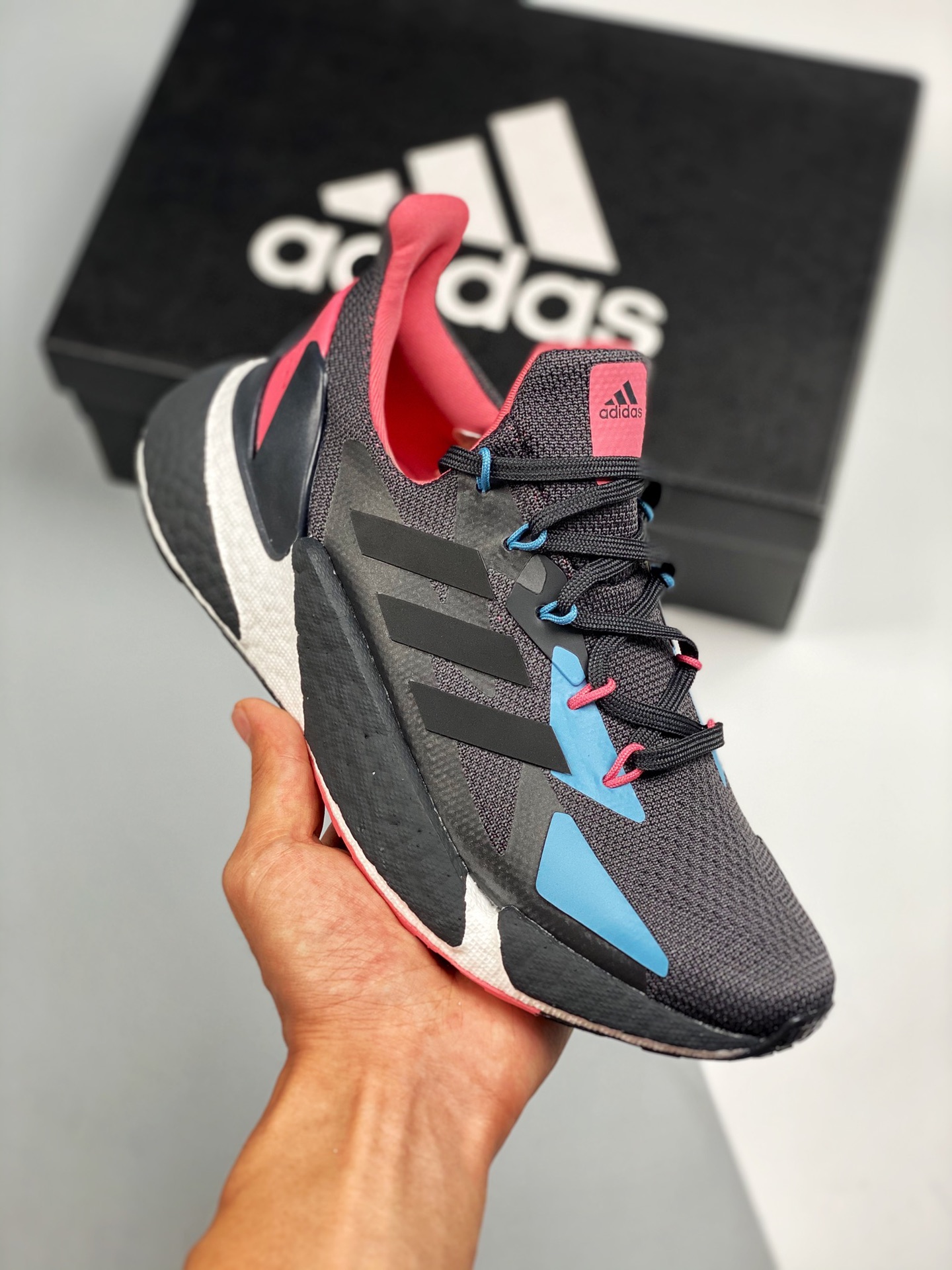 AD Boost X9000L4 El diseño general es extremadamente aerodinámico. Fotos reales en primer lanzamiento. La parte superio…