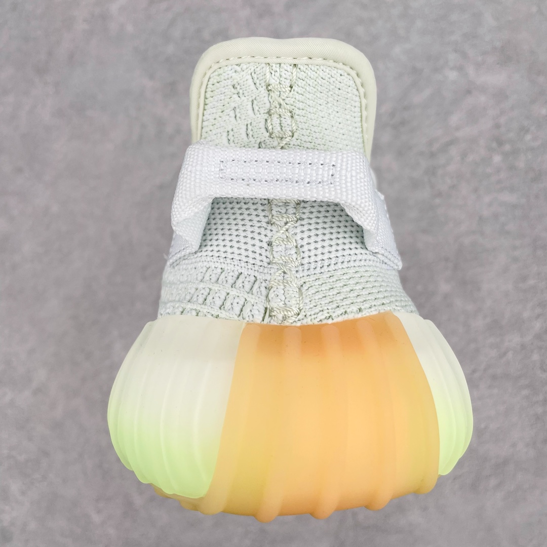 图片[7]-💰200 ＃K版纯原 巴斯夫福利‼Yeezy Boost 350 V2 亚洲限定 货号：EG7491 市面中端最王炸版本 lw同源配套打造 全套原楦 原纸版 原鞋开模完美打造 采用辰元飞织鱼丝网原厂面 非进口机台 大底原厂半透明RB巴斯夫满钉大底  原厂东莞百宏3M反光鞋带 质感一致 原厂鑫成新粉原鞋垫 LOGO胶浆印花 钛金针与高士马克线针车精工打造 一切遵循原厂指令单采购同源原材 采购全套原厂进口材料 原纸版 原楦头 一切同源公司 大几率过验 混卖无压力‼️SIZE：36 36.5 37 38 38.5 39 40 40.5 41 42 42.5 43 44 44.5 45 46 47 编码：Mby2936070-运动鞋