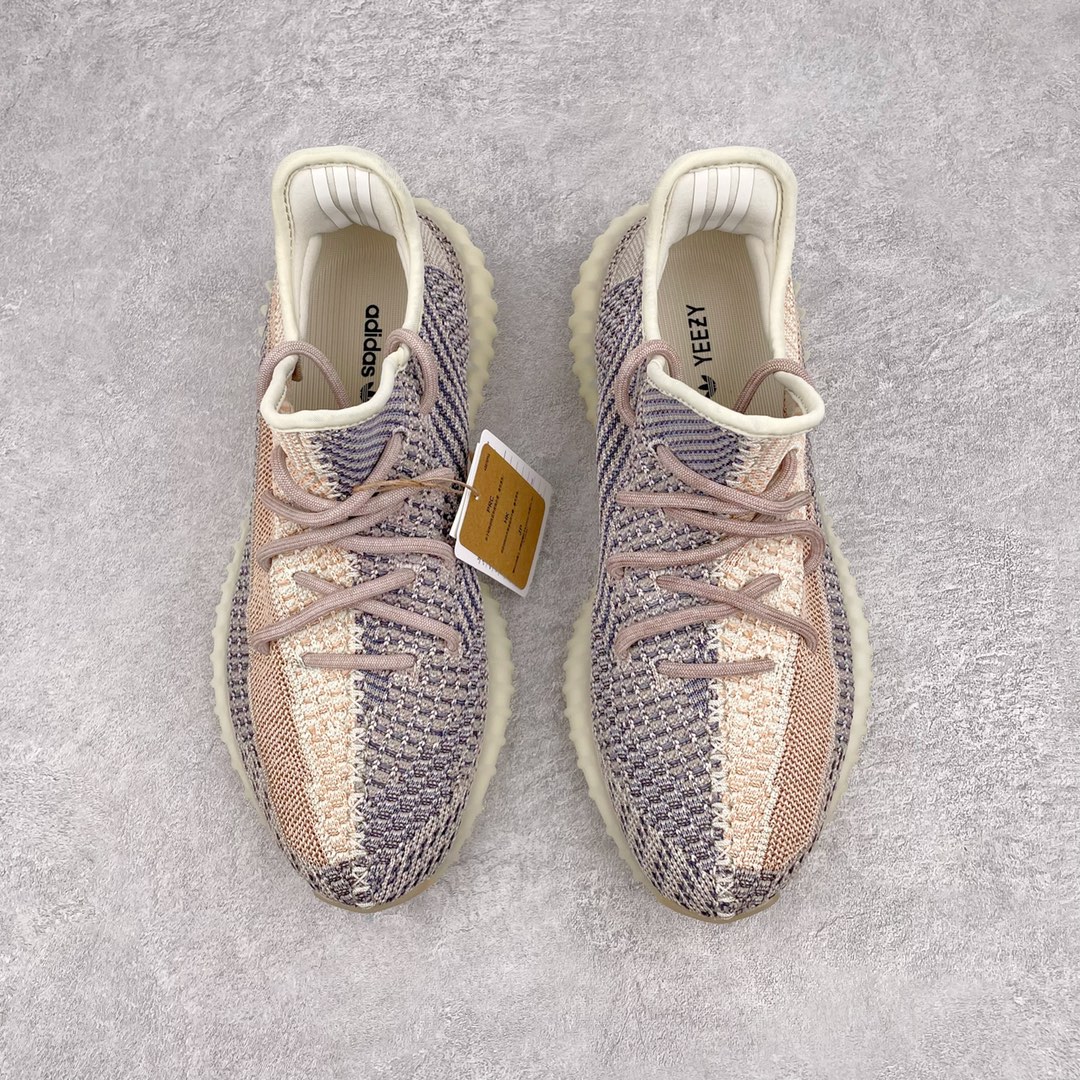 图片[2]-💰200 ＃K版纯原 巴斯夫福利‼Yeezy Boost 350 V2 灰珍珠 货号：GY7658 市面中端最王炸版本 lw同源配套打造 全套原楦 原纸版 原鞋开模完美打造 采用辰元飞织鱼丝网原厂面 非进口机台 大底原厂半透明RB巴斯夫满钉大底  原厂东莞百宏3M反光鞋带 质感一致 原厂鑫成新粉原鞋垫 LOGO胶浆印花 钛金针与高士马克线针车精工打造 一切遵循原厂指令单采购同源原材 采购全套原厂进口材料 原纸版 原楦头 一切同源公司 大几率过验 混卖无压力‼️SIZE：36 36.5 37 38 38.5 39 40 40.5 41 42 42.5 43 44 44.5 45 46 47 编码：Mby2936070-运动鞋