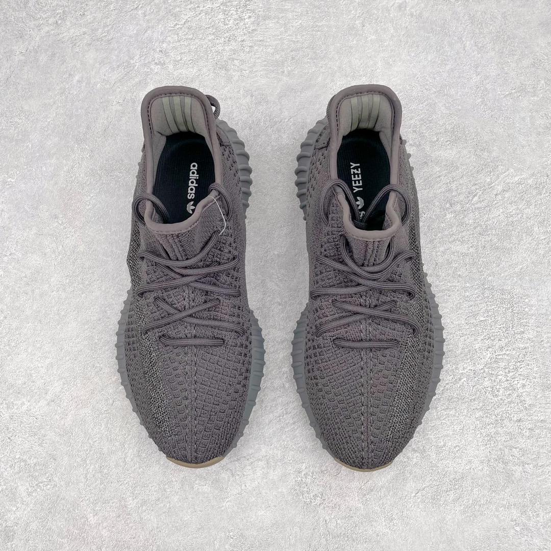 图片[2]-💰200 ＃K版纯原 巴斯夫福利‼Yeezy Boost 350 V2 黑生胶满天星 货号：FY4176 市面中端最王炸版本 lw同源配套打造 全套原楦 原纸版 原鞋开模完美打造 采用辰元飞织鱼丝网原厂面 非进口机台 大底原厂半透明RB巴斯夫满钉大底  原厂东莞百宏3M反光鞋带 质感一致 原厂鑫成新粉原鞋垫 LOGO胶浆印花 钛金针与高士马克线针车精工打造 一切遵循原厂指令单采购同源原材 采购全套原厂进口材料 原纸版 原楦头 一切同源公司 大几率过验 混卖无压力‼️SIZE：36 36.5 37 38 38.5 39 40 40.5 41 42 42.5 43 44 44.5 45 46 47 编码：Mby2936070-运动鞋