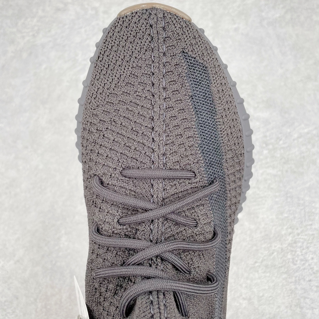 图片[4]-💰200 ＃K版纯原 巴斯夫福利‼Yeezy Boost 350 V2 黑生胶 货号：FY2903 市面中端最王炸版本 lw同源配套打造 全套原楦 原纸版 原鞋开模完美打造 采用辰元飞织鱼丝网原厂面 非进口机台 大底原厂半透明RB巴斯夫满钉大底  原厂东莞百宏3M反光鞋带 质感一致 原厂鑫成新粉原鞋垫 LOGO胶浆印花 钛金针与高士马克线针车精工打造 一切遵循原厂指令单采购同源原材 采购全套原厂进口材料 原纸版 原楦头 一切同源公司 大几率过验 混卖无压力‼️SIZE：36 36.5 37 38 38.5 39 40 40.5 41 42 42.5 43 44 44.5 45 46 47 编码：Mby2936070-运动鞋