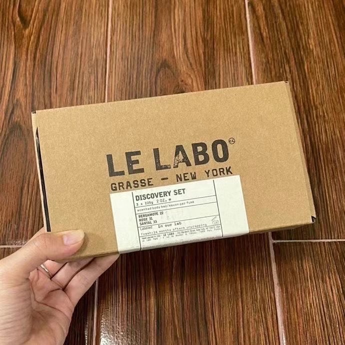 Le Labo Discovery Set: 3 Scented Body Soaps - Bergamote 22, Rose 31, Santal 33 1 i1623899646 8074 0